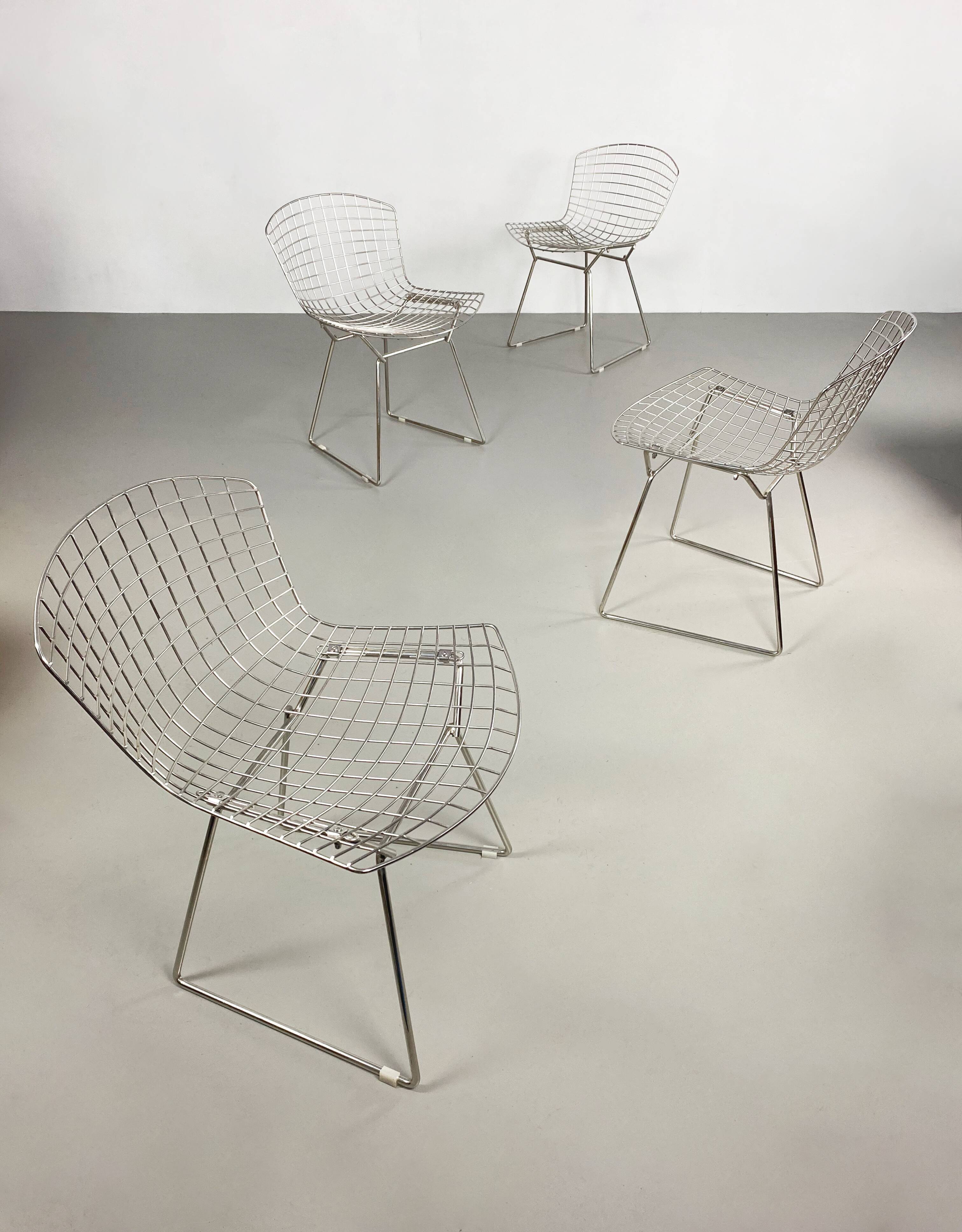 Lot de 4 chaises d'Harry Bertoia éditées par Knoll