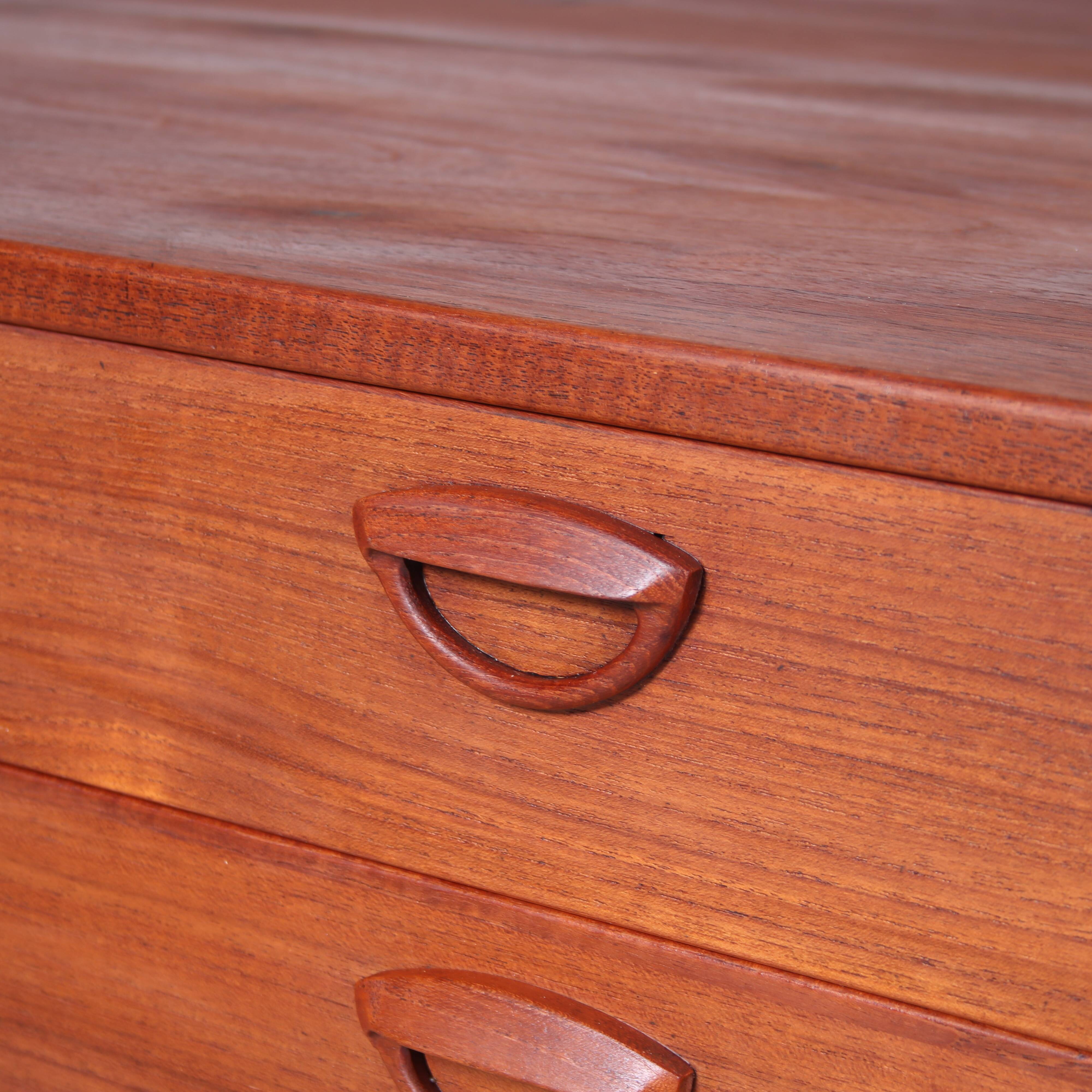 1960s Drawer cabinet by Kai Kristiansen for Feldballes Mobelfabrik, Denmark