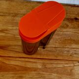 Orange plastic pouring box