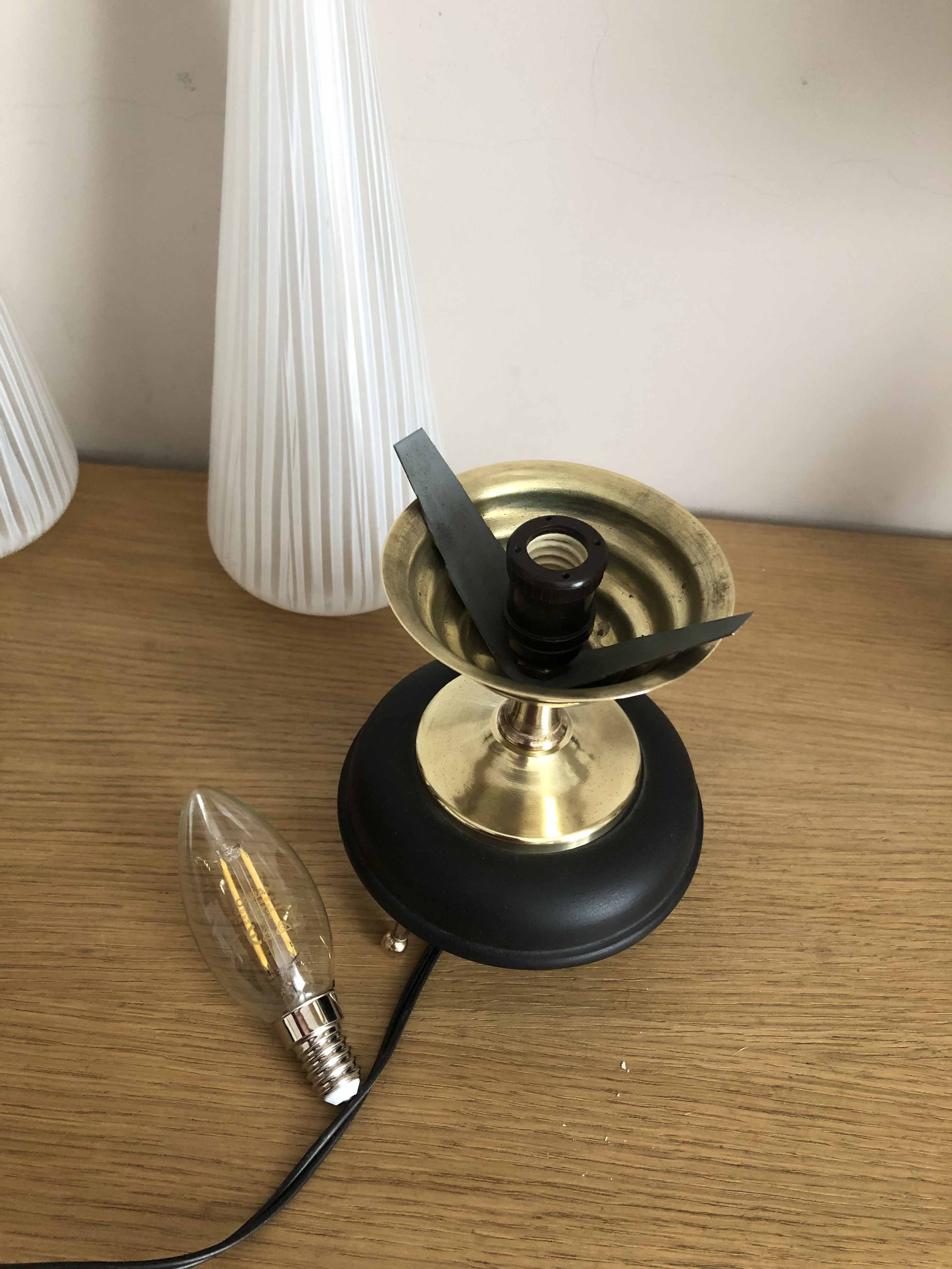 Paire de lampes tripodes 1960 italienne