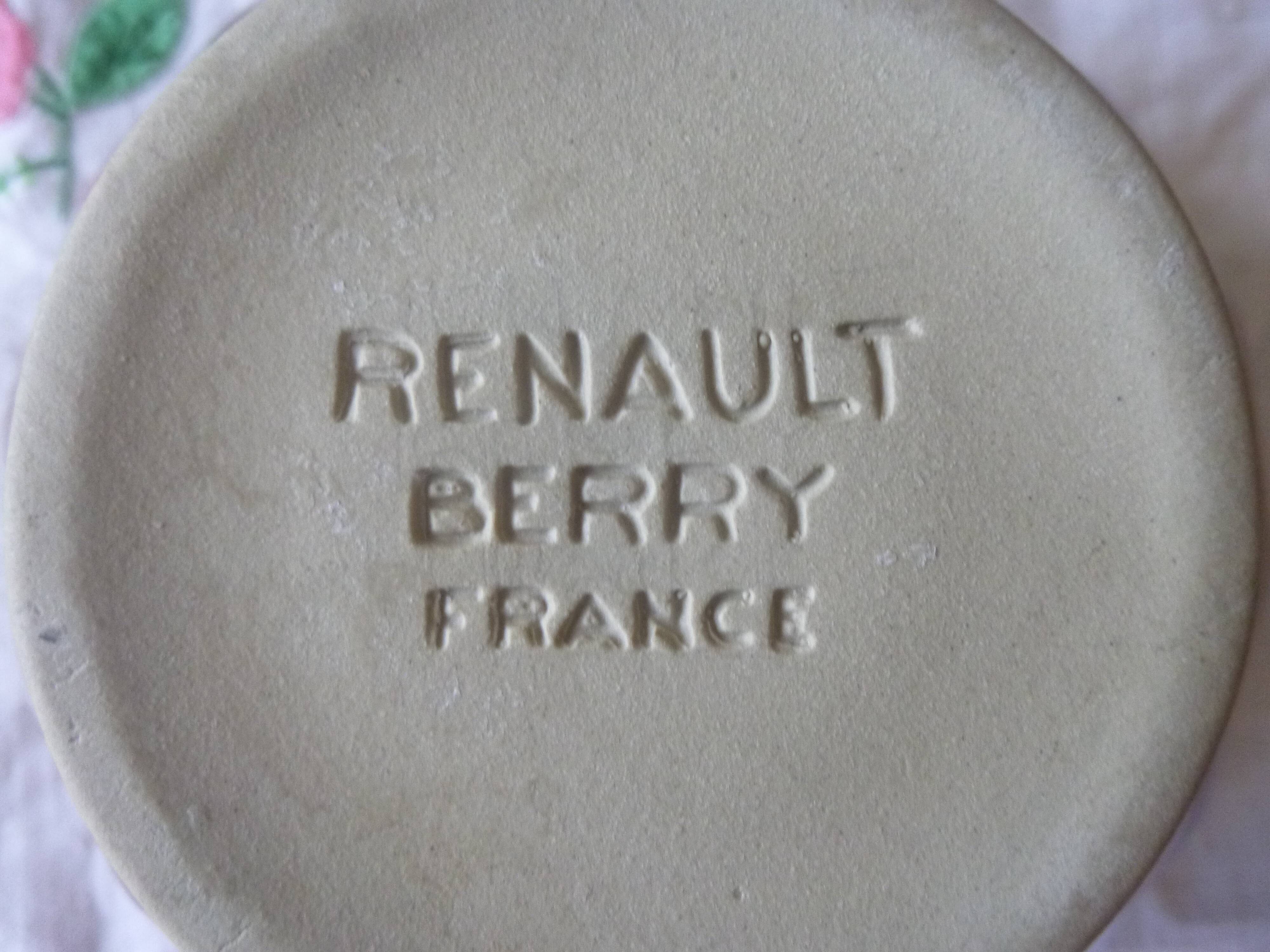 Renault Berry stoneware bowl
