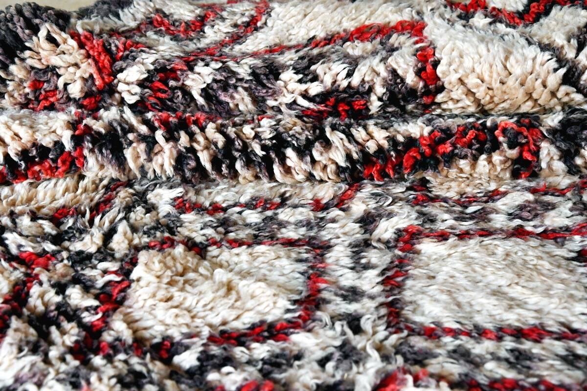 Vintage Moroccan Marmoucha Berber Rug