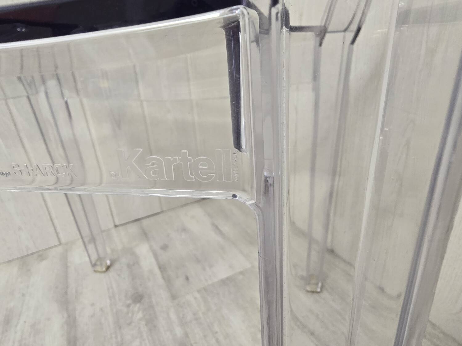 4 fauteuils Philippe Starck model Louis Ghost par Kartell