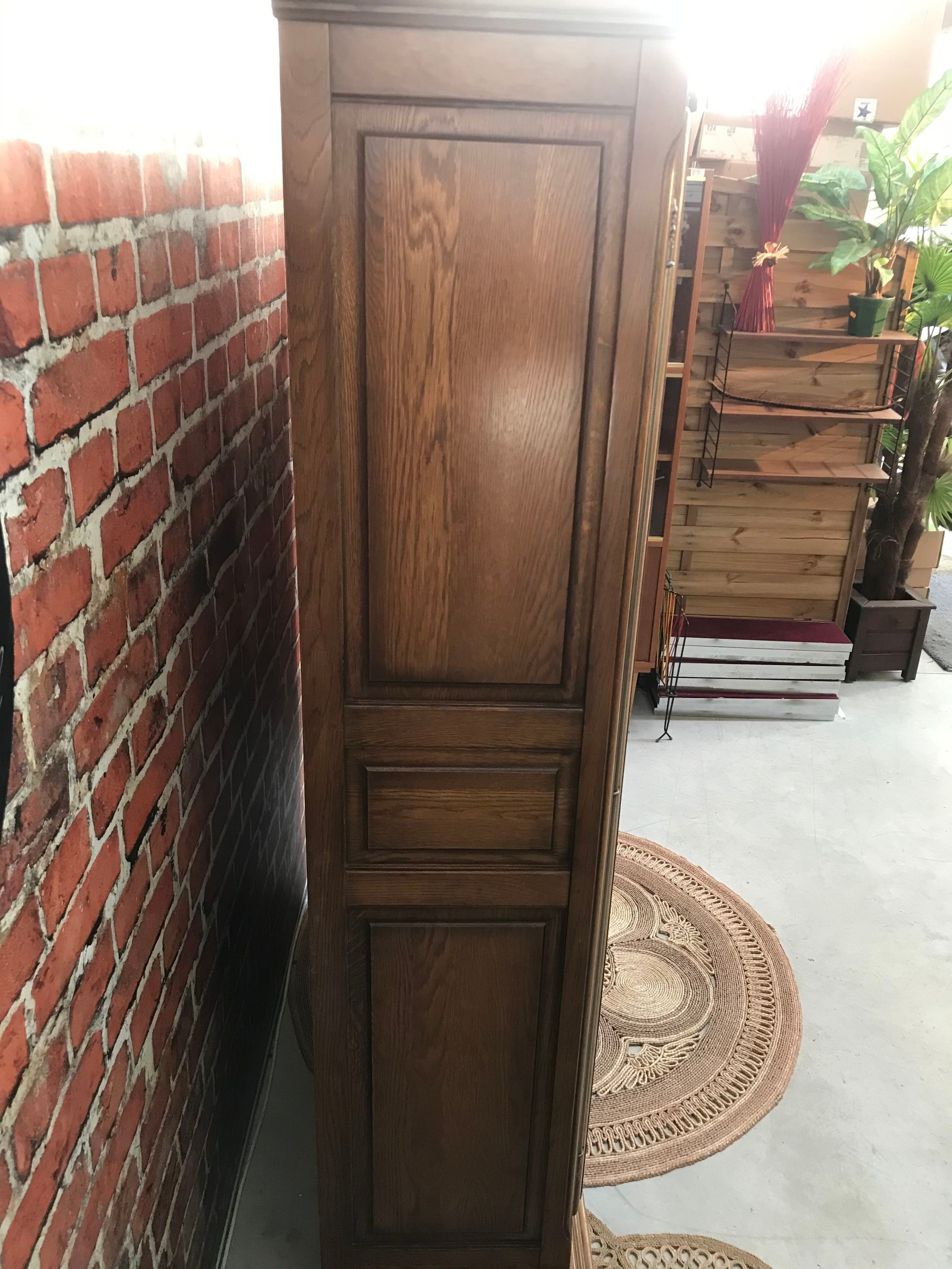 Bookcase glass door
