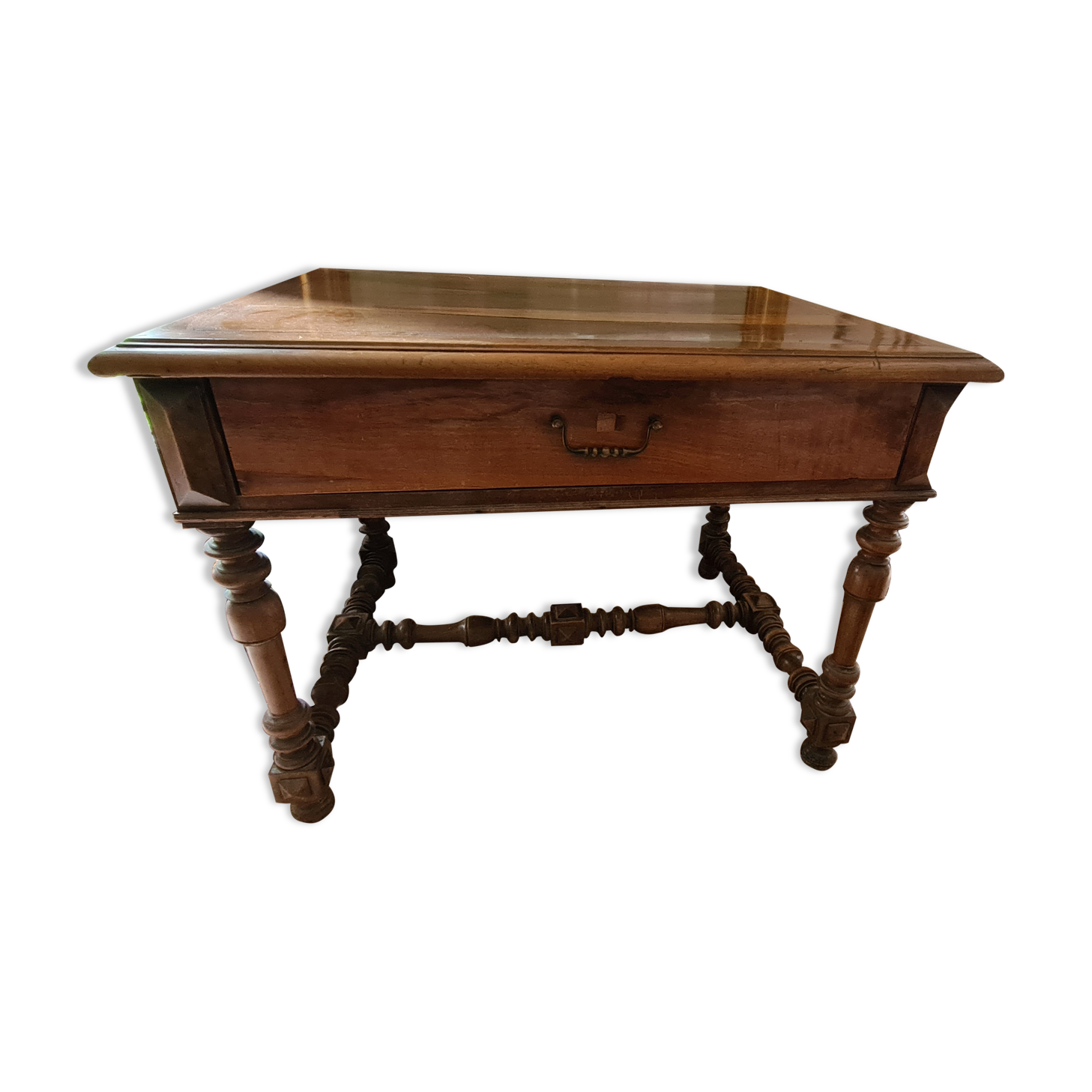 Louis XIII table