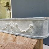 Jardinière en fonte grise