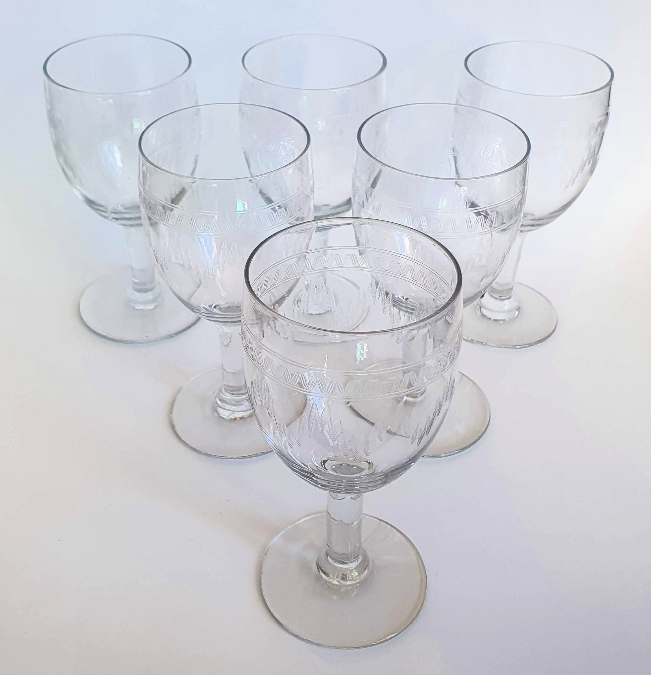 Engraved glass wine glasses