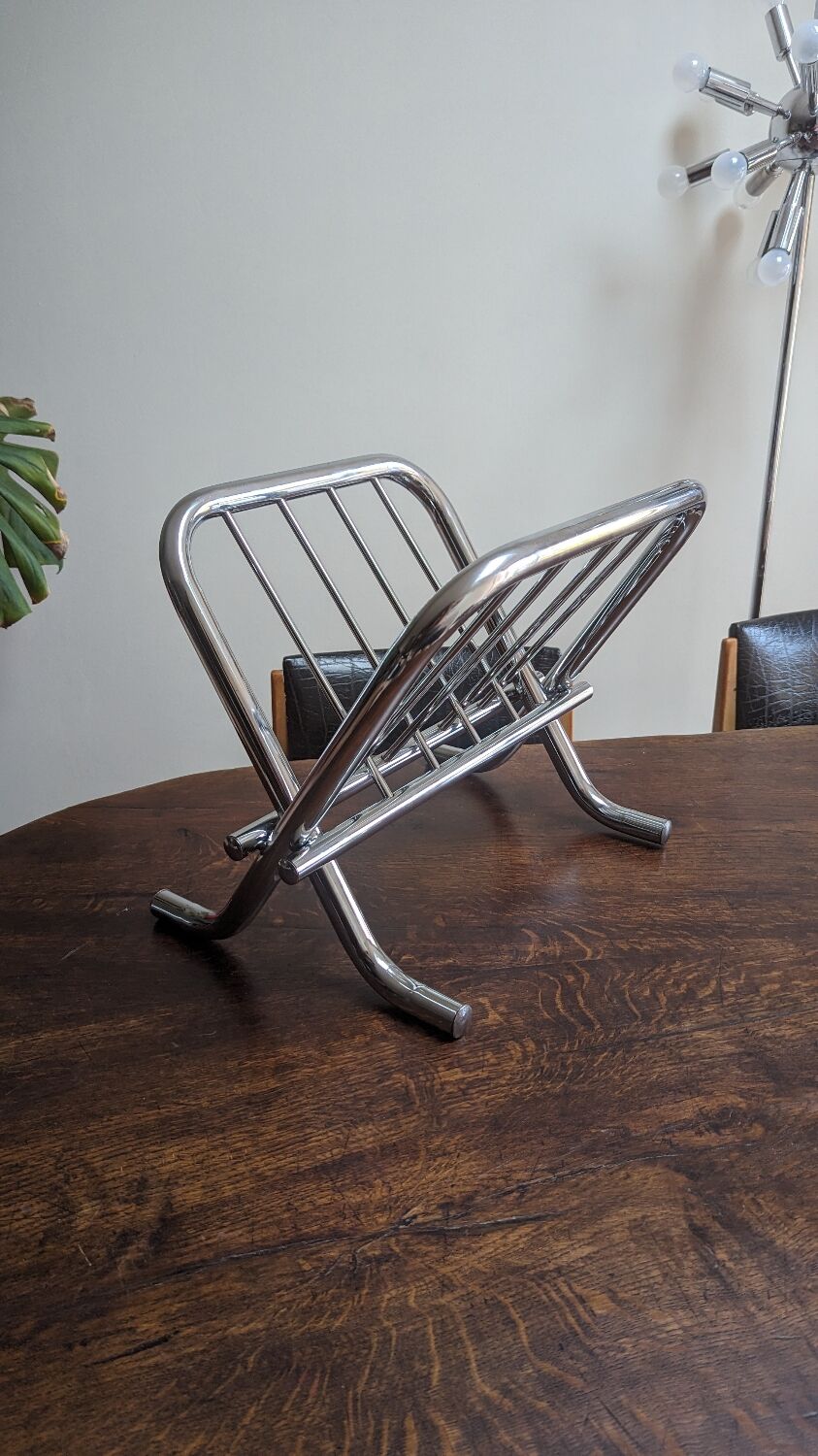 Porte revue chrome vintage