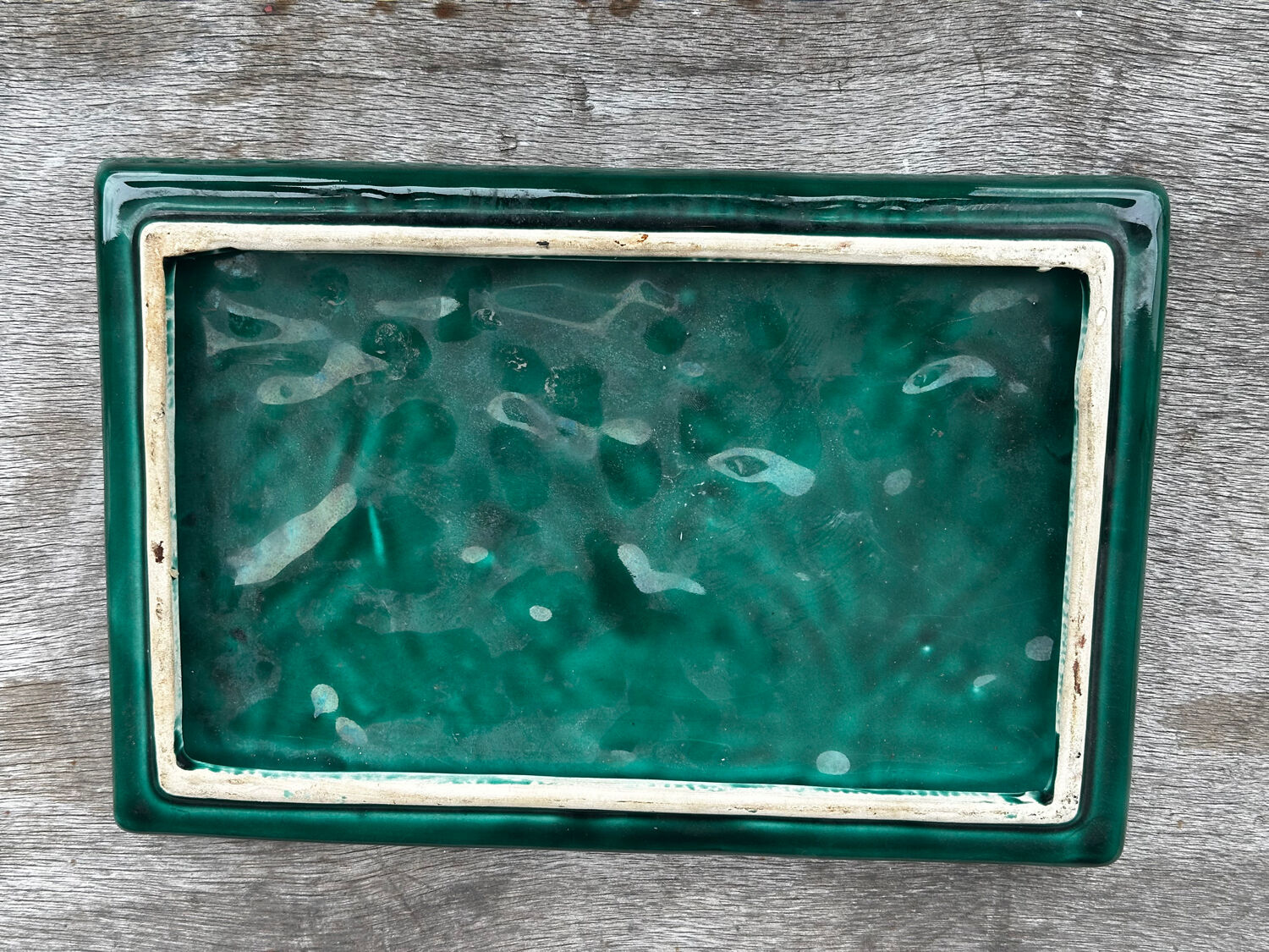 Green Ceramic Trivet with Leaf Decoration - Art Deco Period 1
