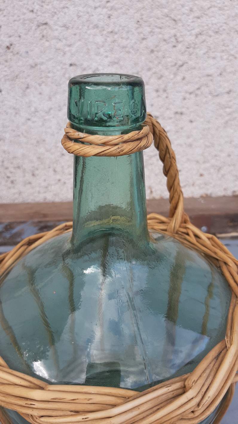 Lady jeanne vintage viresa with wicker