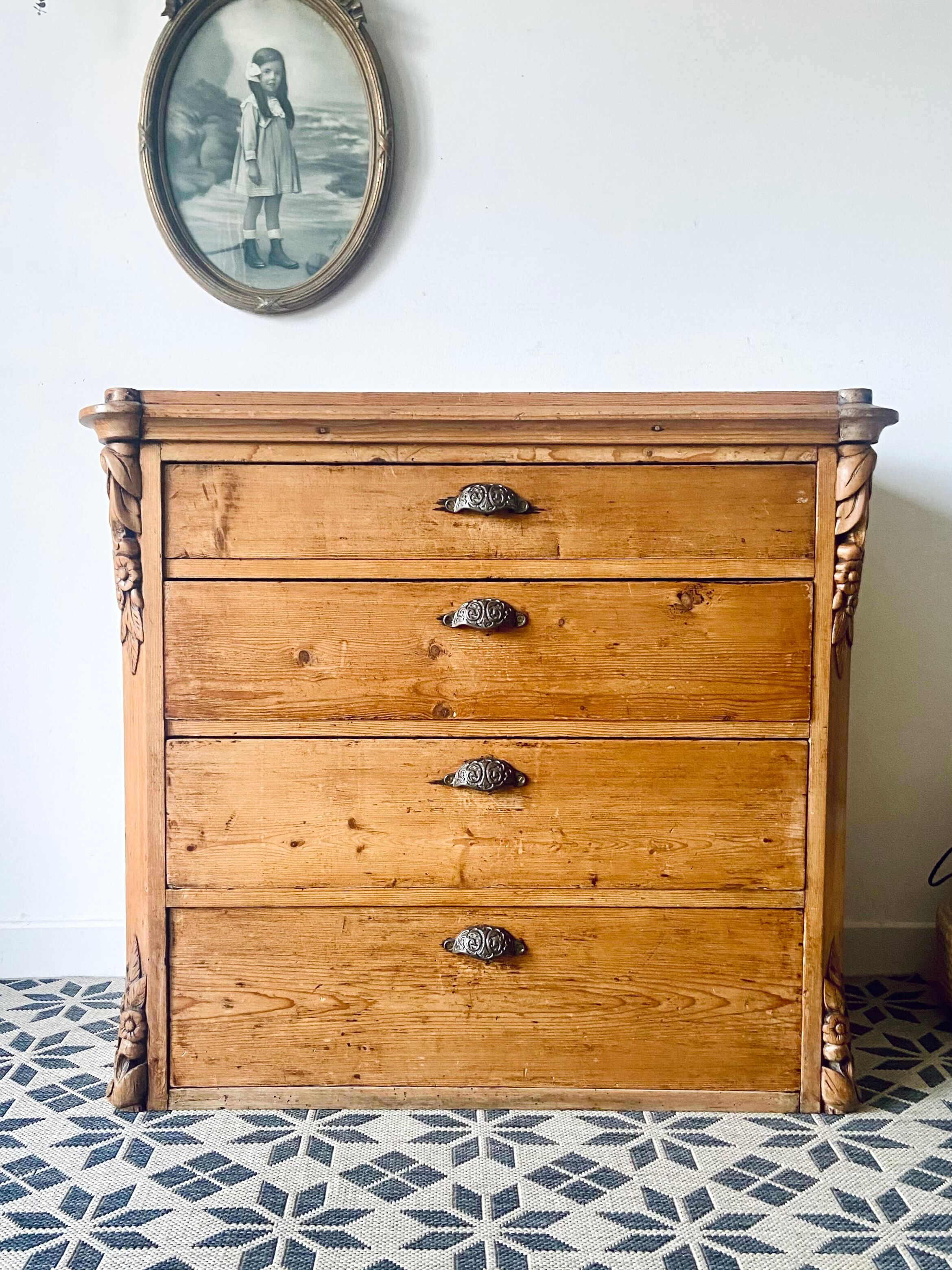 Old counter furniture - chest of drawers