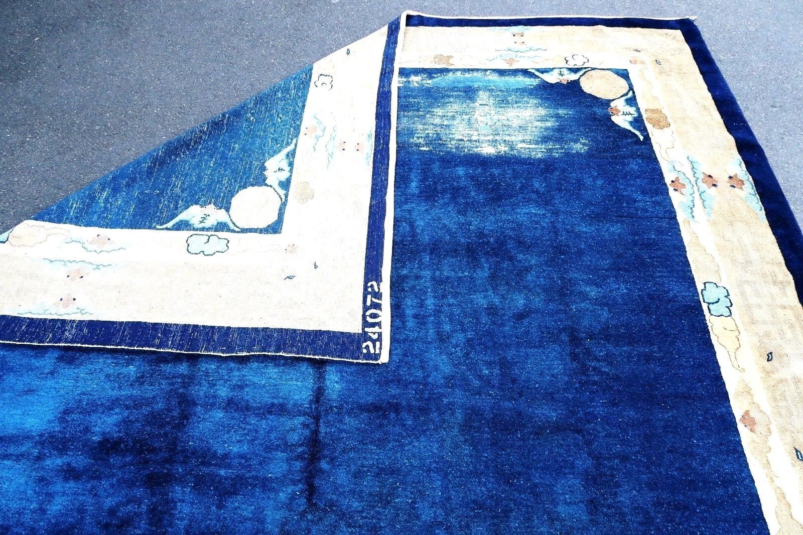 Chinese rug 19th century 287 X 243 cm