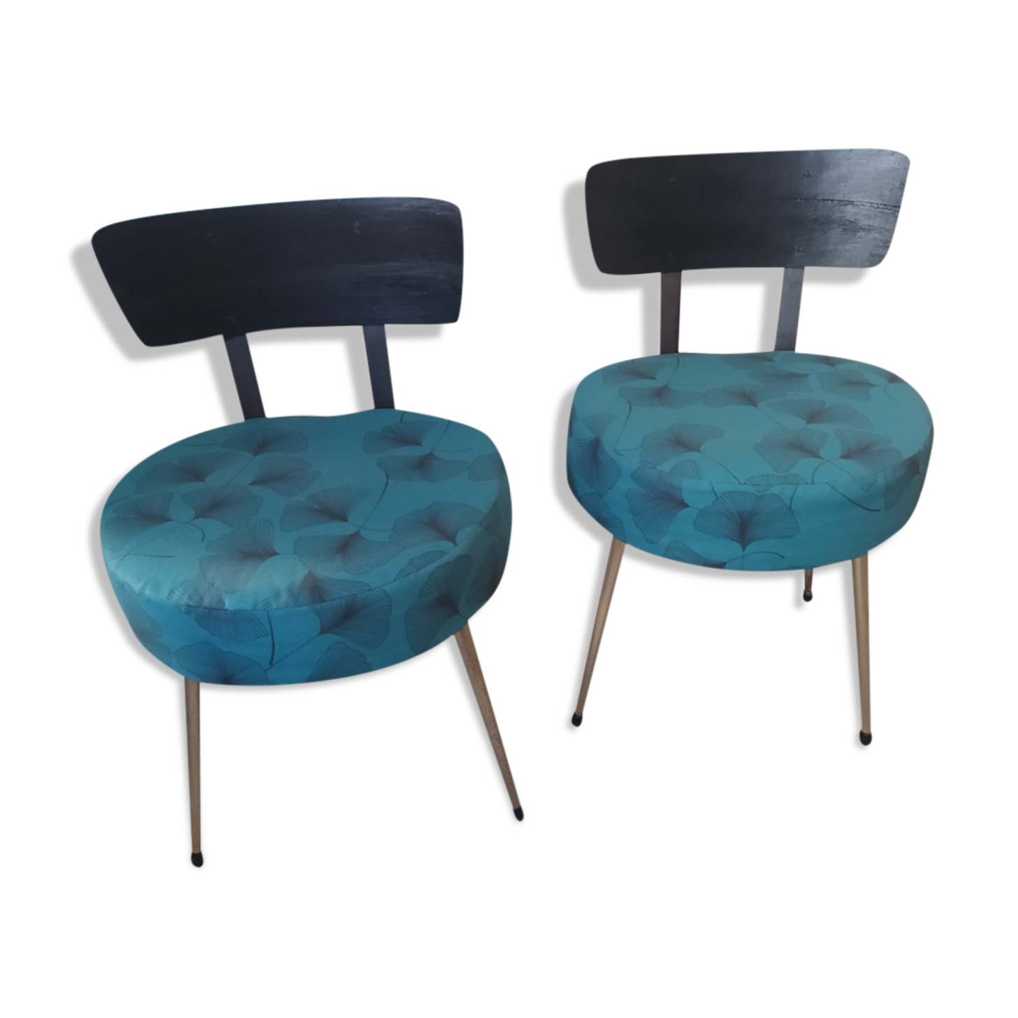 Pair of renovated PELFRAN chairs