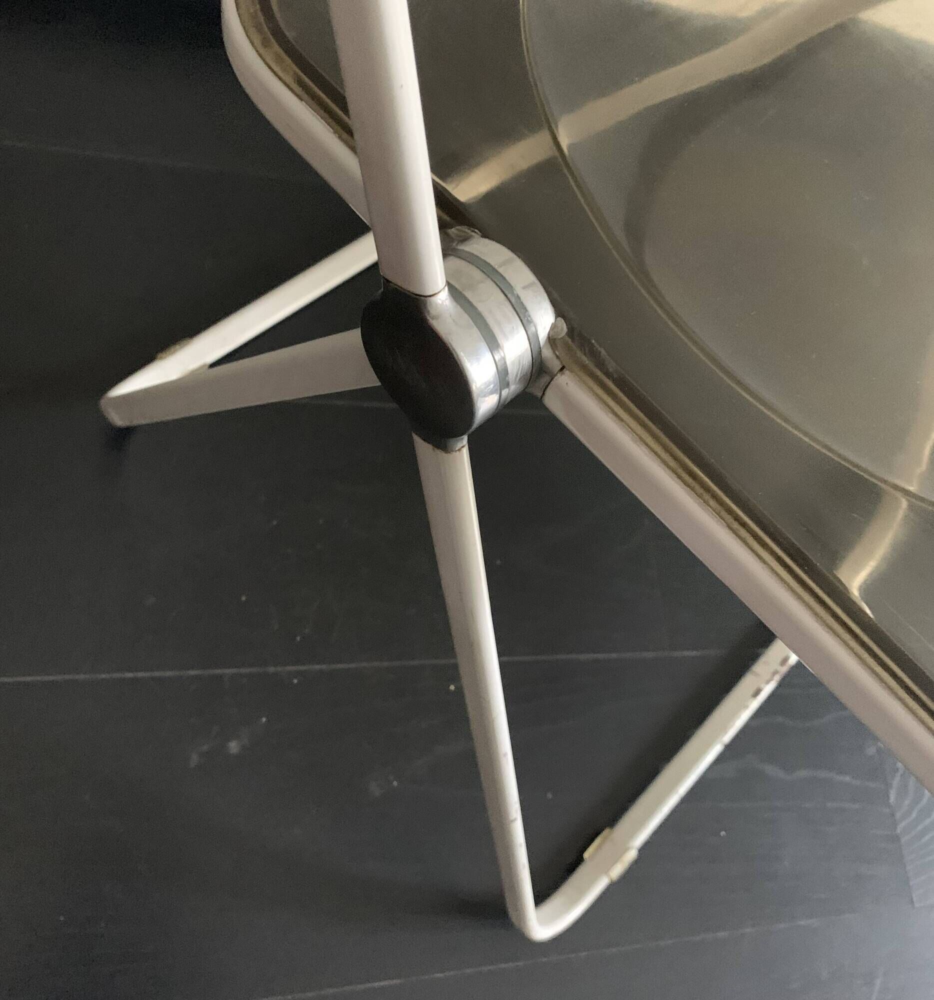 Pair of vintage 1960 Plia chairs by Giancarlo Piretti for Castelli.