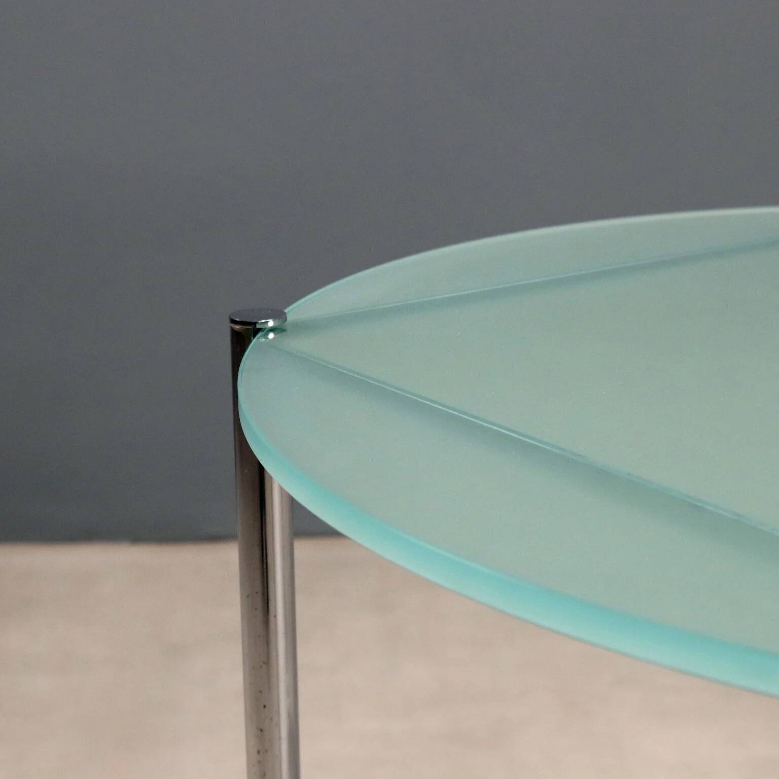 Knoll E01M coffee table designed by Mies van der Rohe, metal, 1990s.
