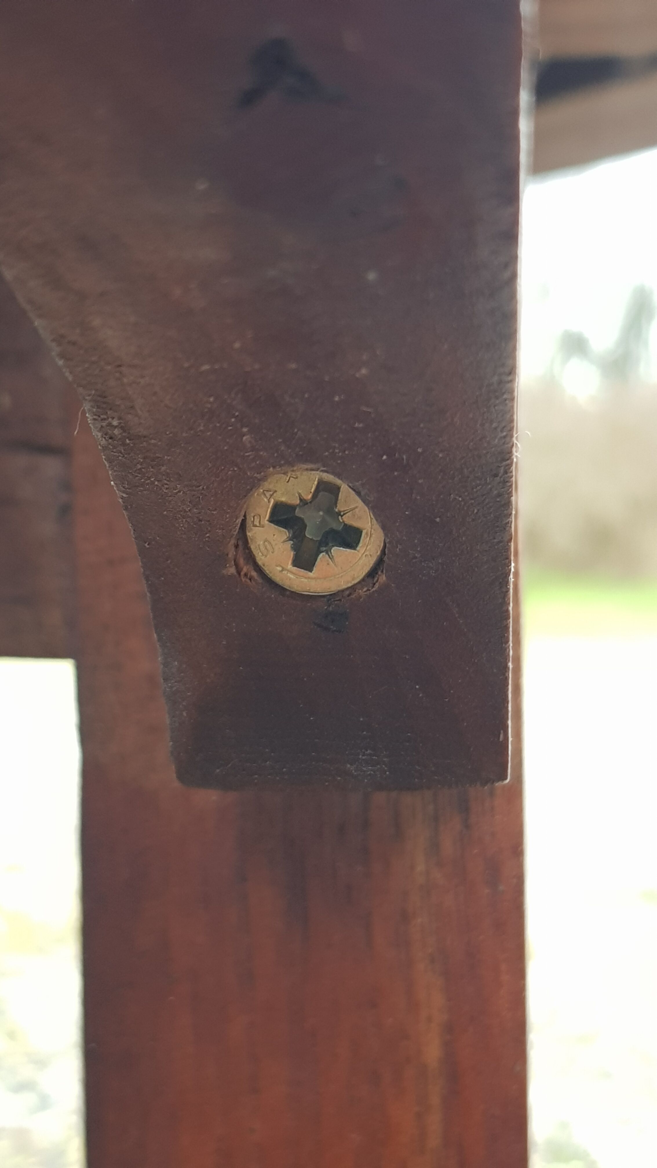 Stretchable garden dining table in solid teak