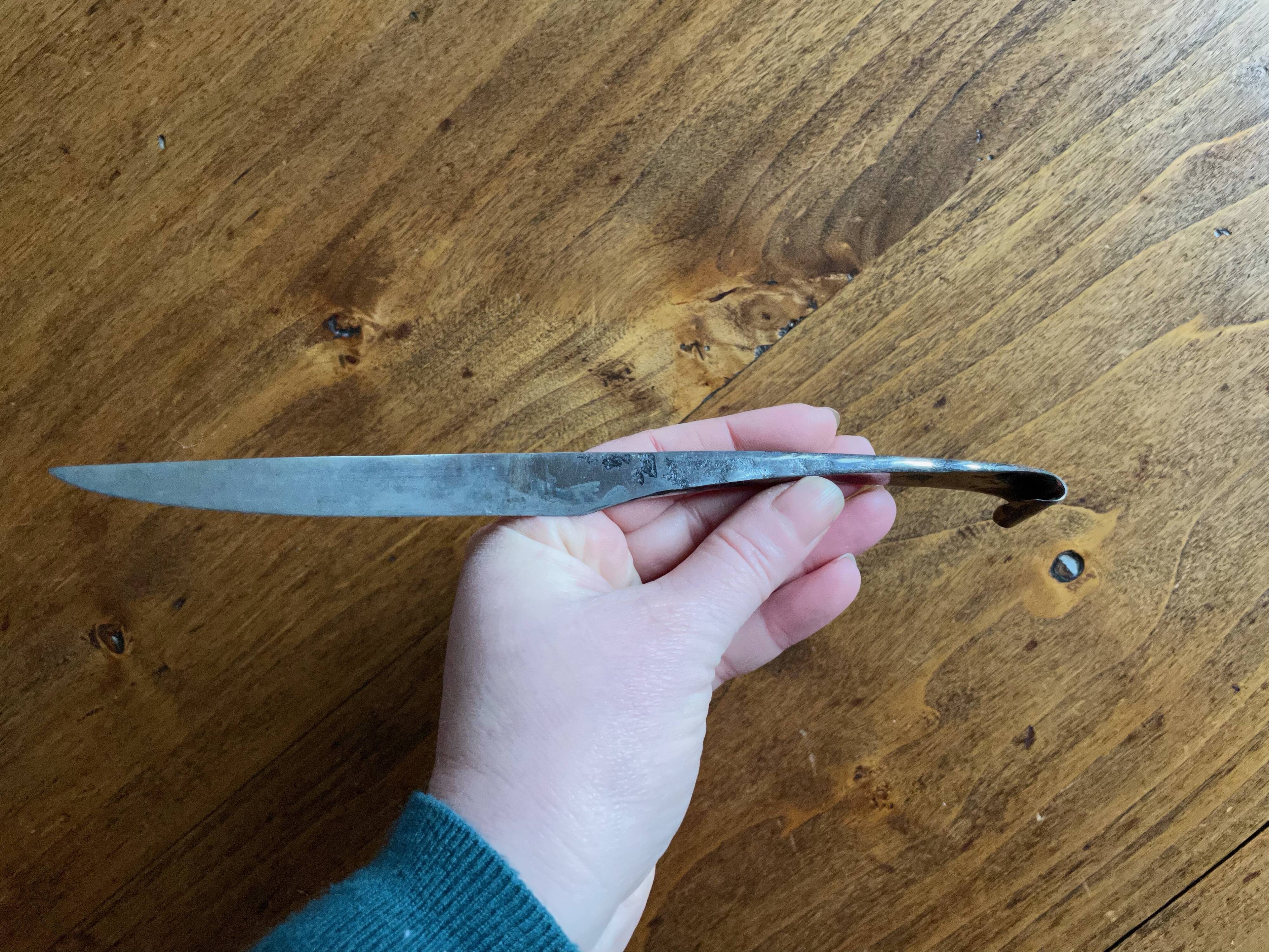 Raw forge knife (forged) made of metal