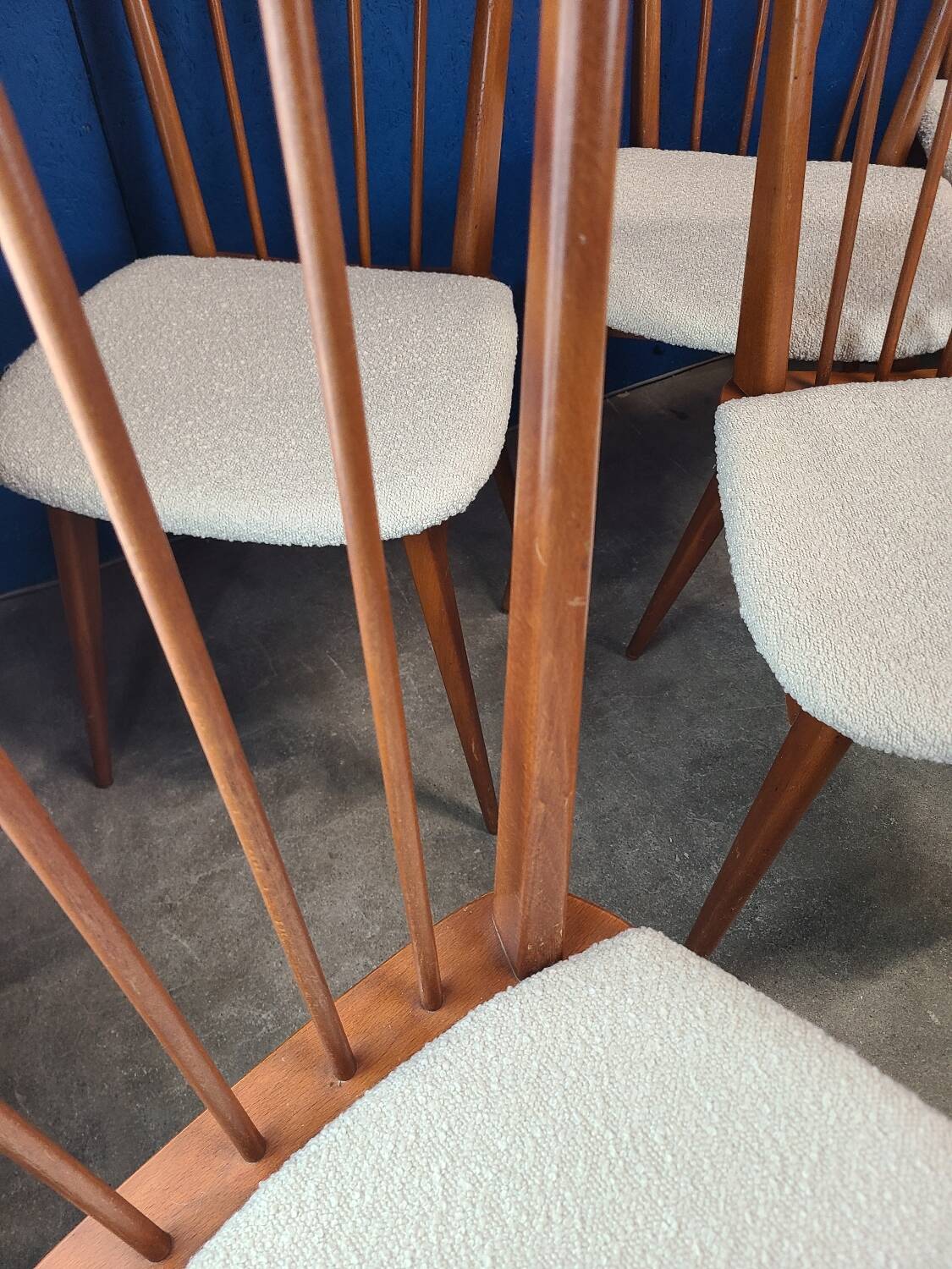 Chaises années 60 scandinave rénovées