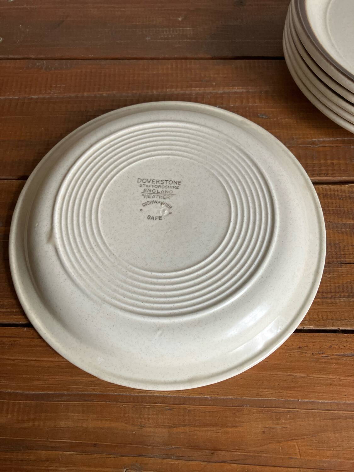 6 England dessert plates