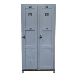 Armoire 2 portes d'usine