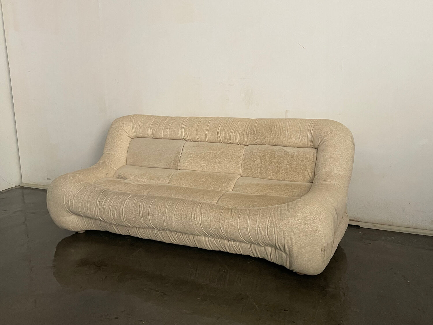 Canapé italien trois places