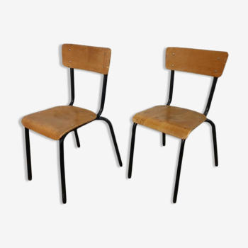 Chaises d'école