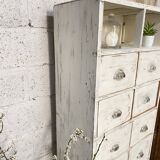 workbench with drawers