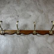 Patère en bois et laiton