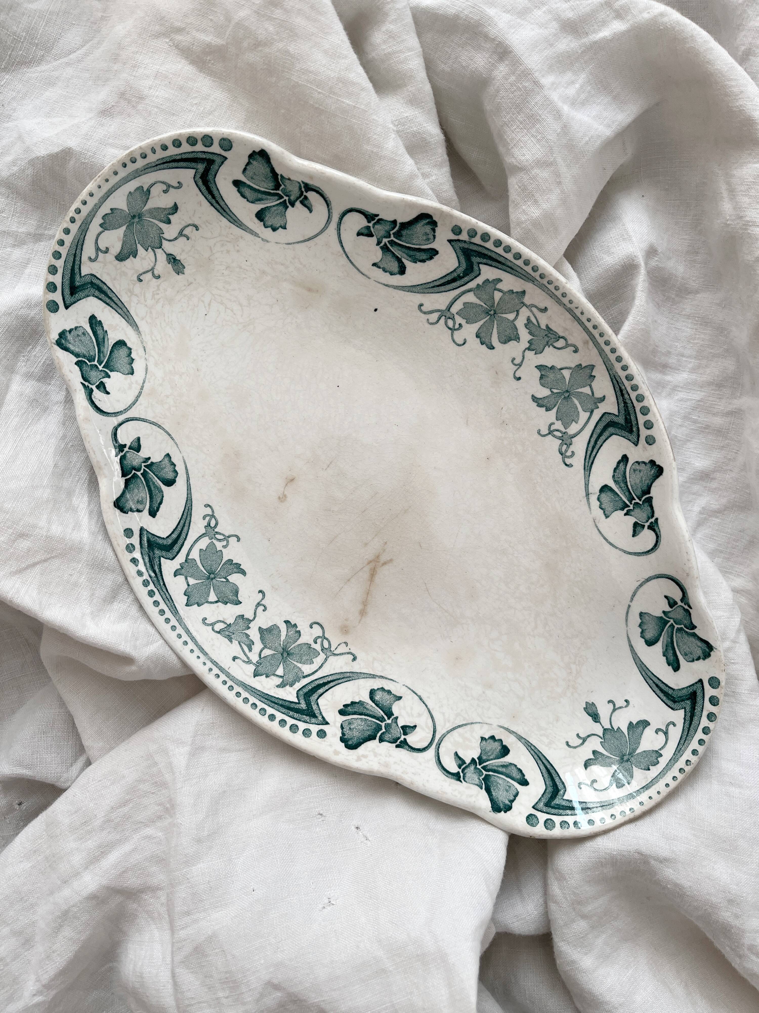 Ironware dish "Lucy" KG Lunéville circa 1900
