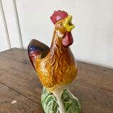 Slurry pitcher in the shape of a rooster