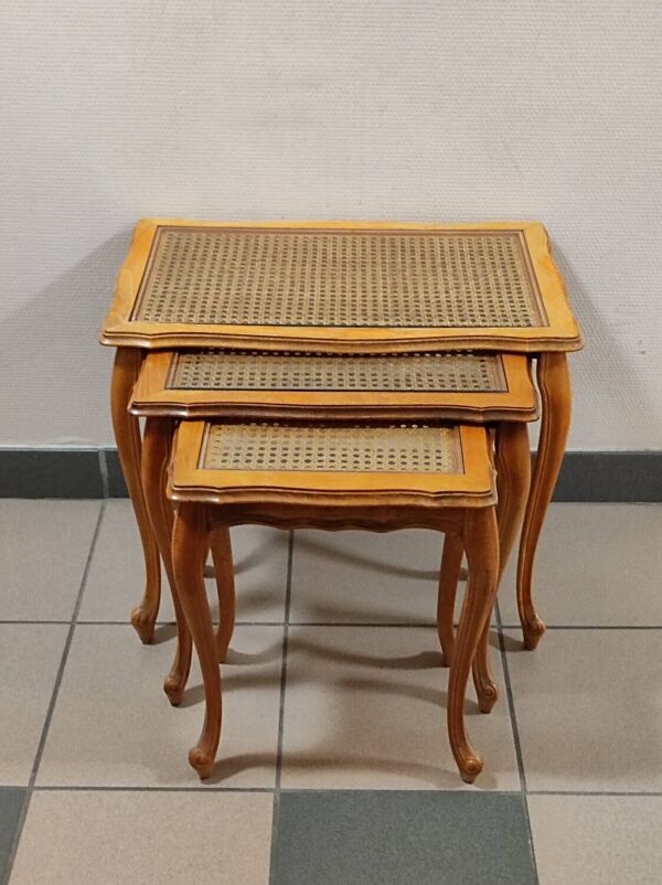 Table gigogne ancienne vintage