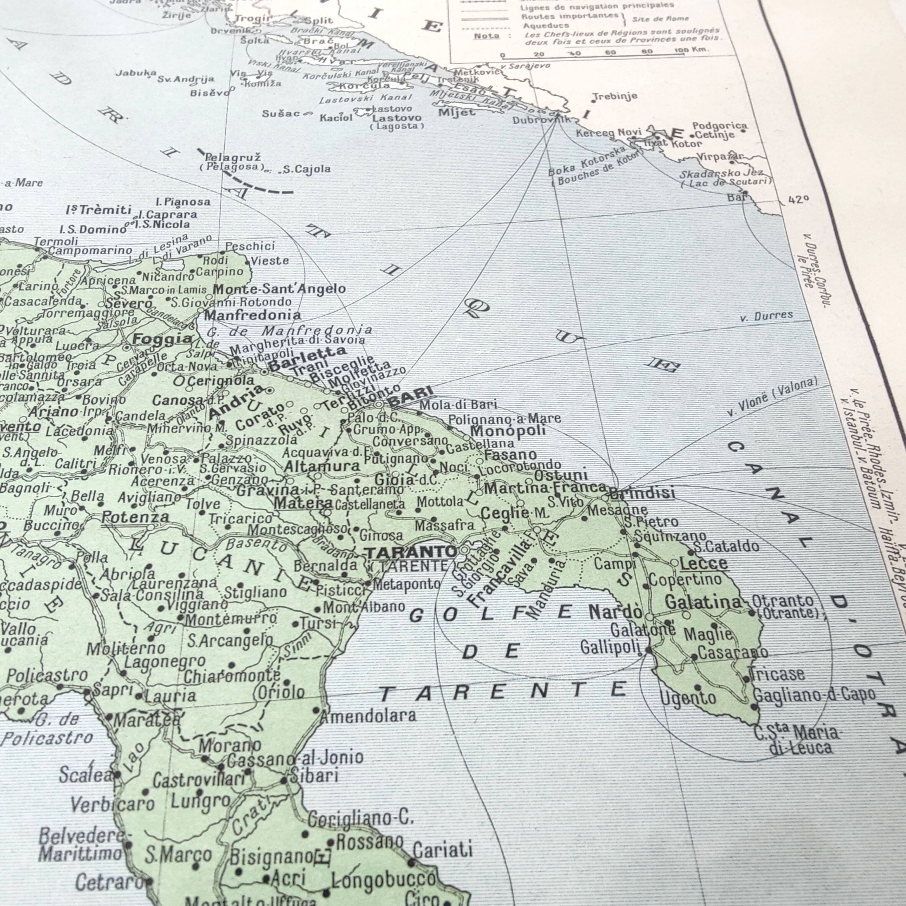 Illustrated Italy Europe map 43x43cm vintage from 1950