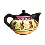 St John's pottery teapot