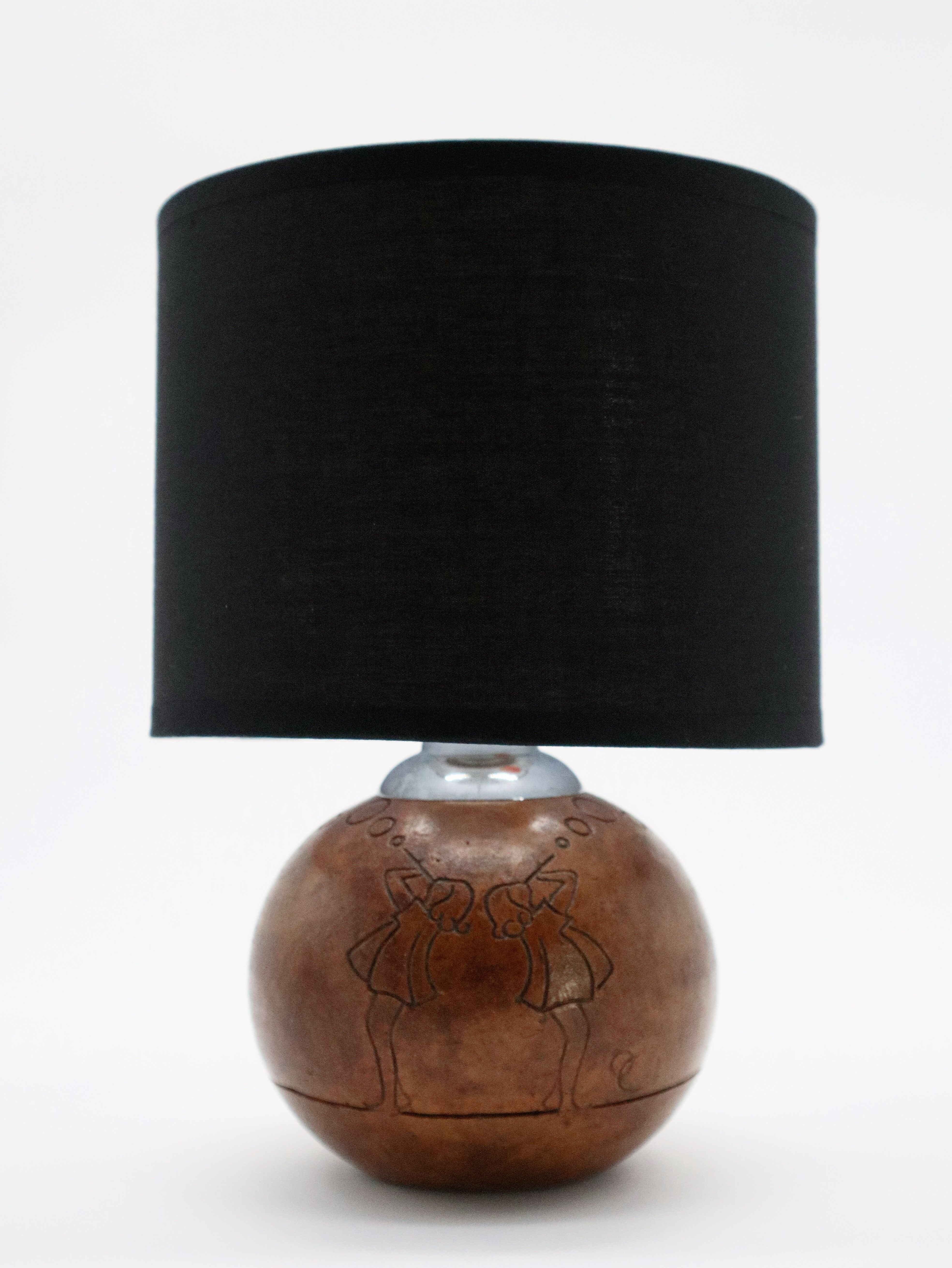 Ceramic lamp decorated with Little Girls Art-Deco 1930