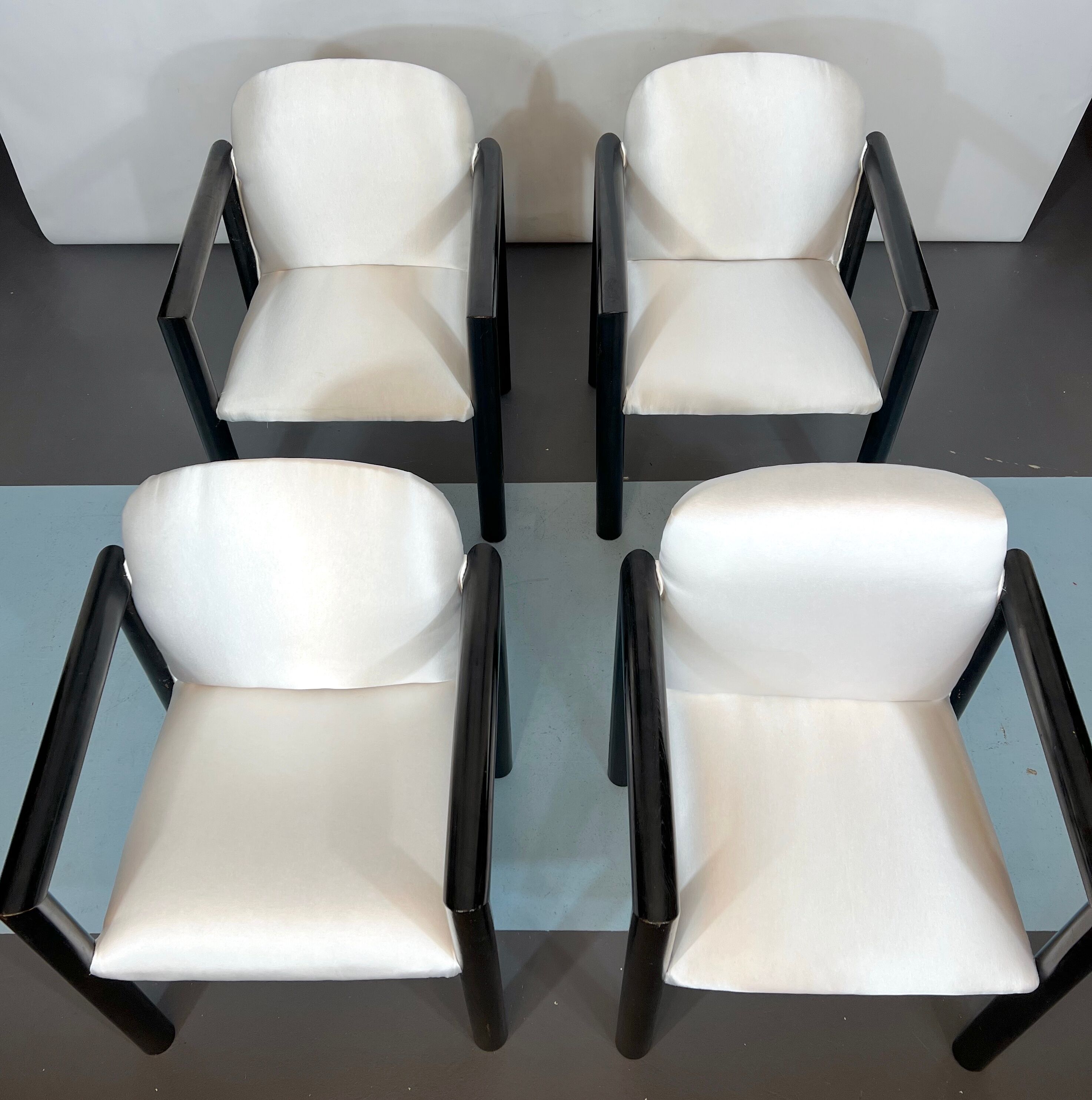 Mid-century italian modern set of 4 armchairs from 70s