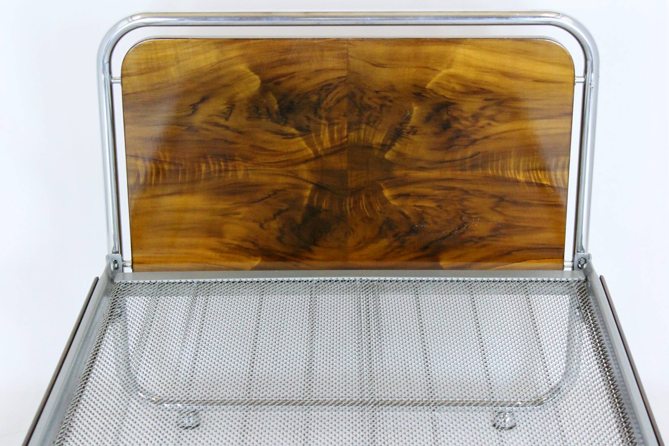 Lits en acier tubulaire Bauhaus, années 1940, lot de 2