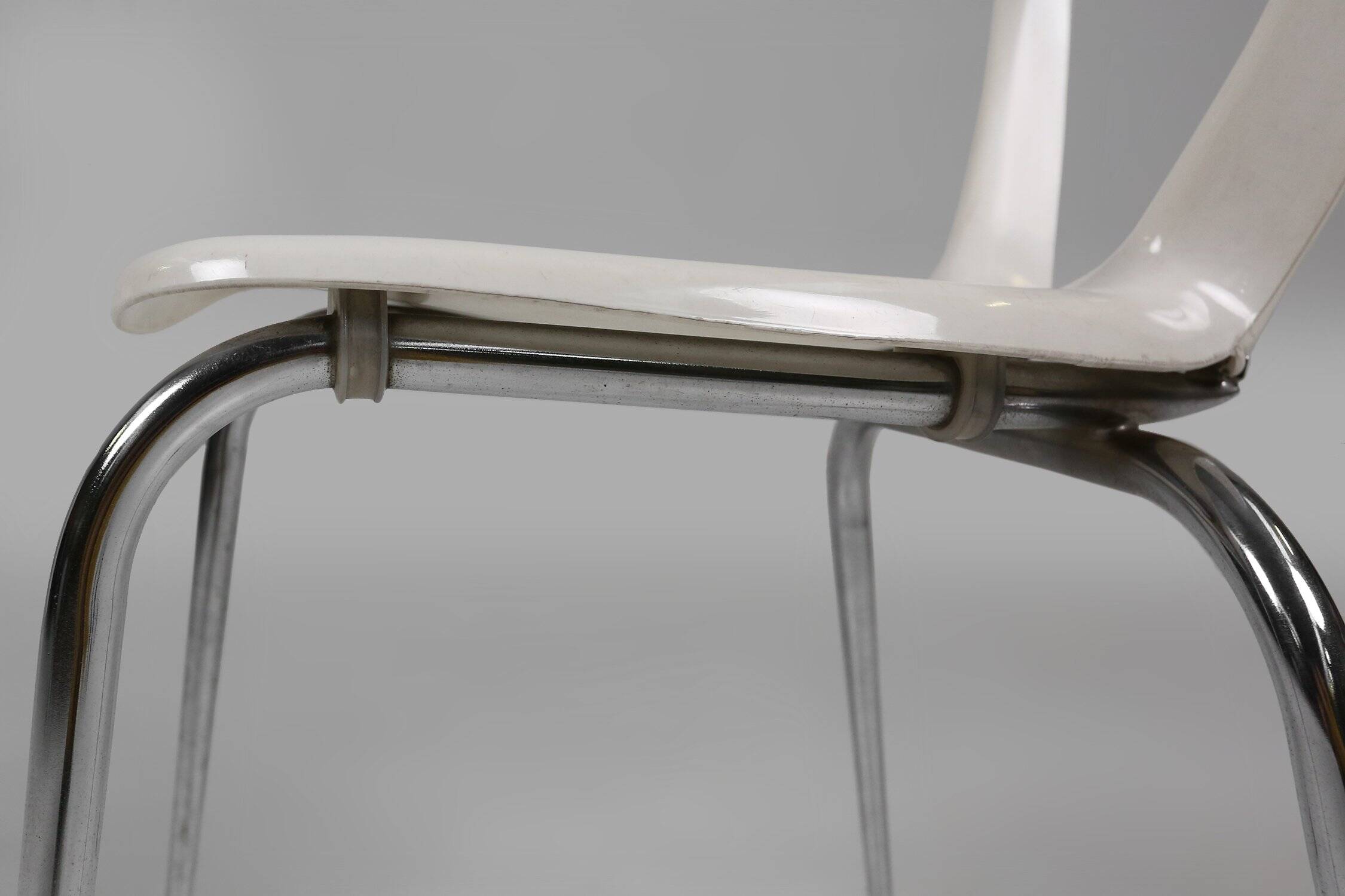 Chaise de salle à manger Gilac blanche vintage, années 1960