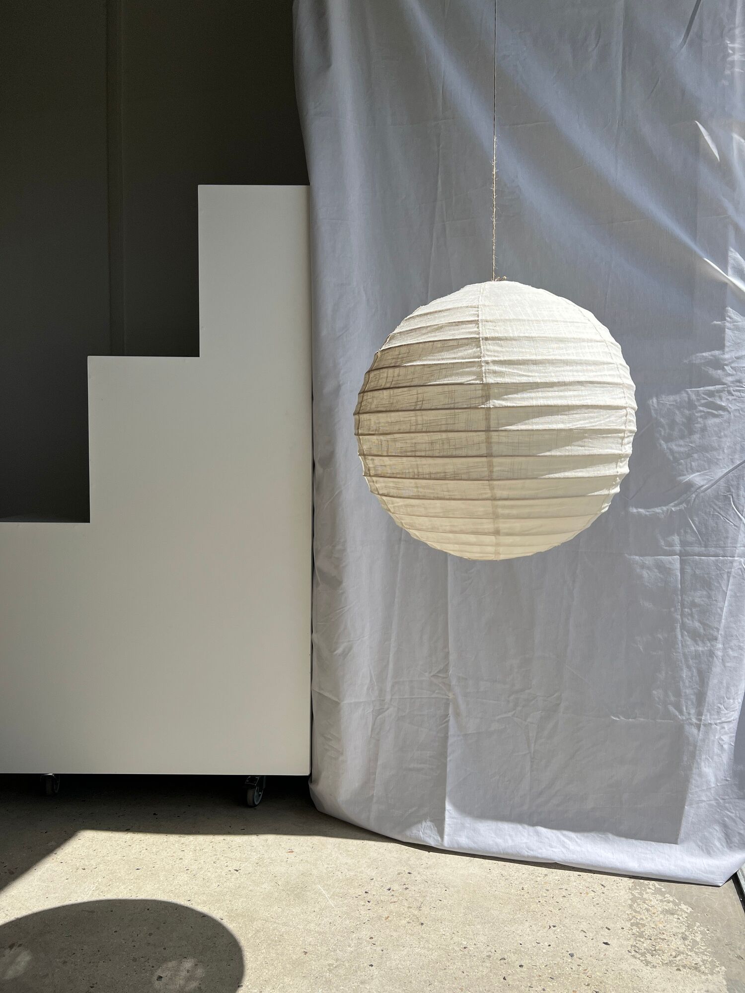 Hanging lamp in rattan and round japanese natural linen d:50