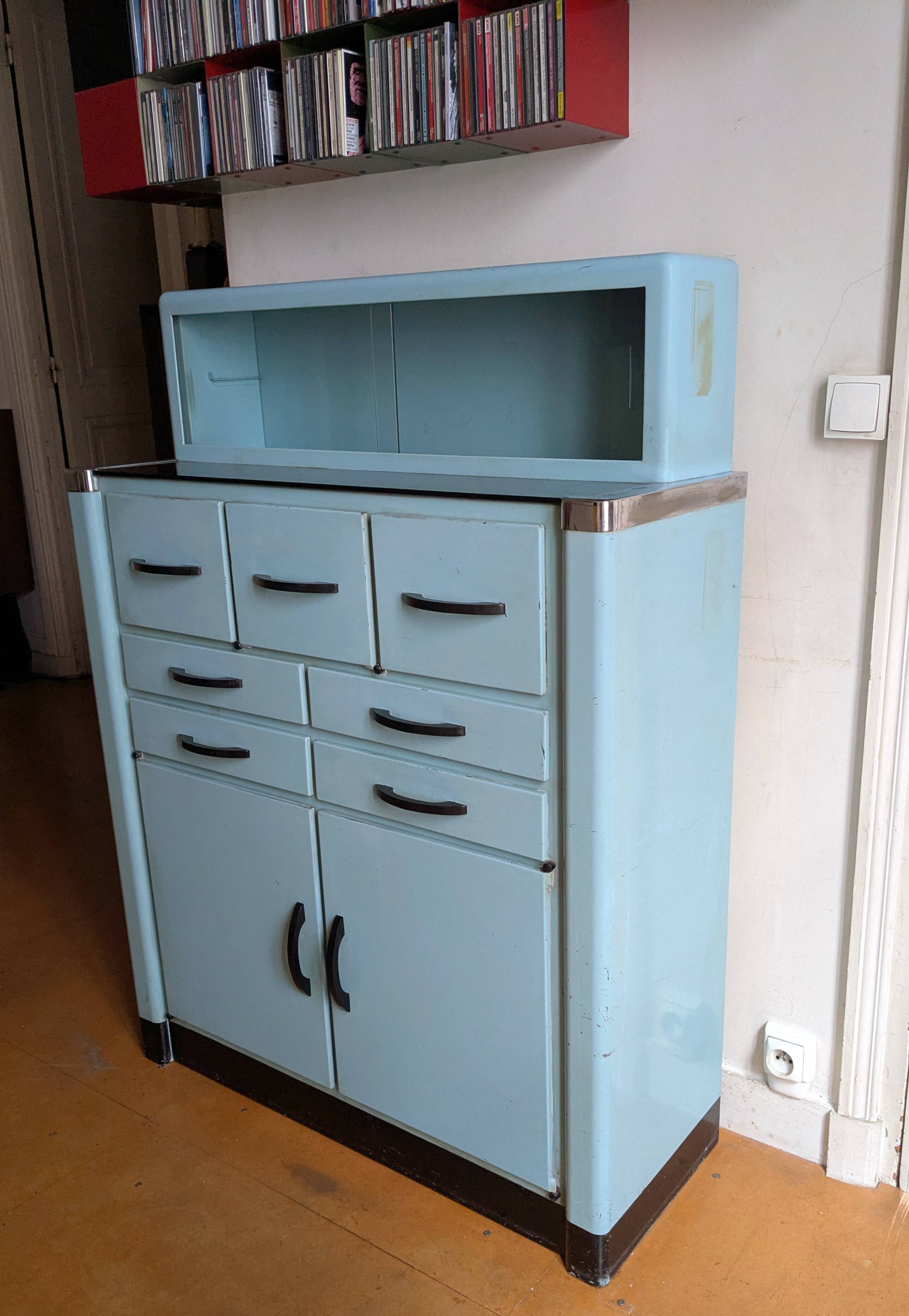 1950s dentist's cabinet