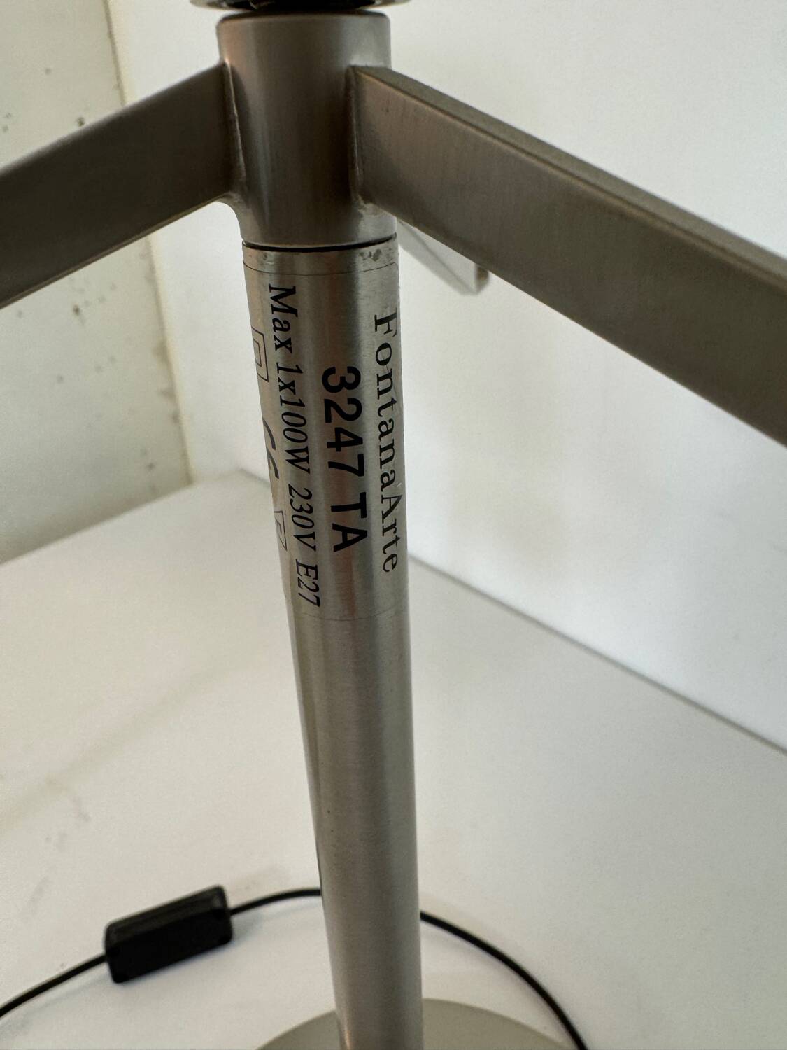 Italian Mid Century Modernist Fontana Arte table lamp, 1950s