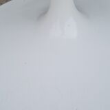 Tulip armchair by Eero Saarinen for Knoll