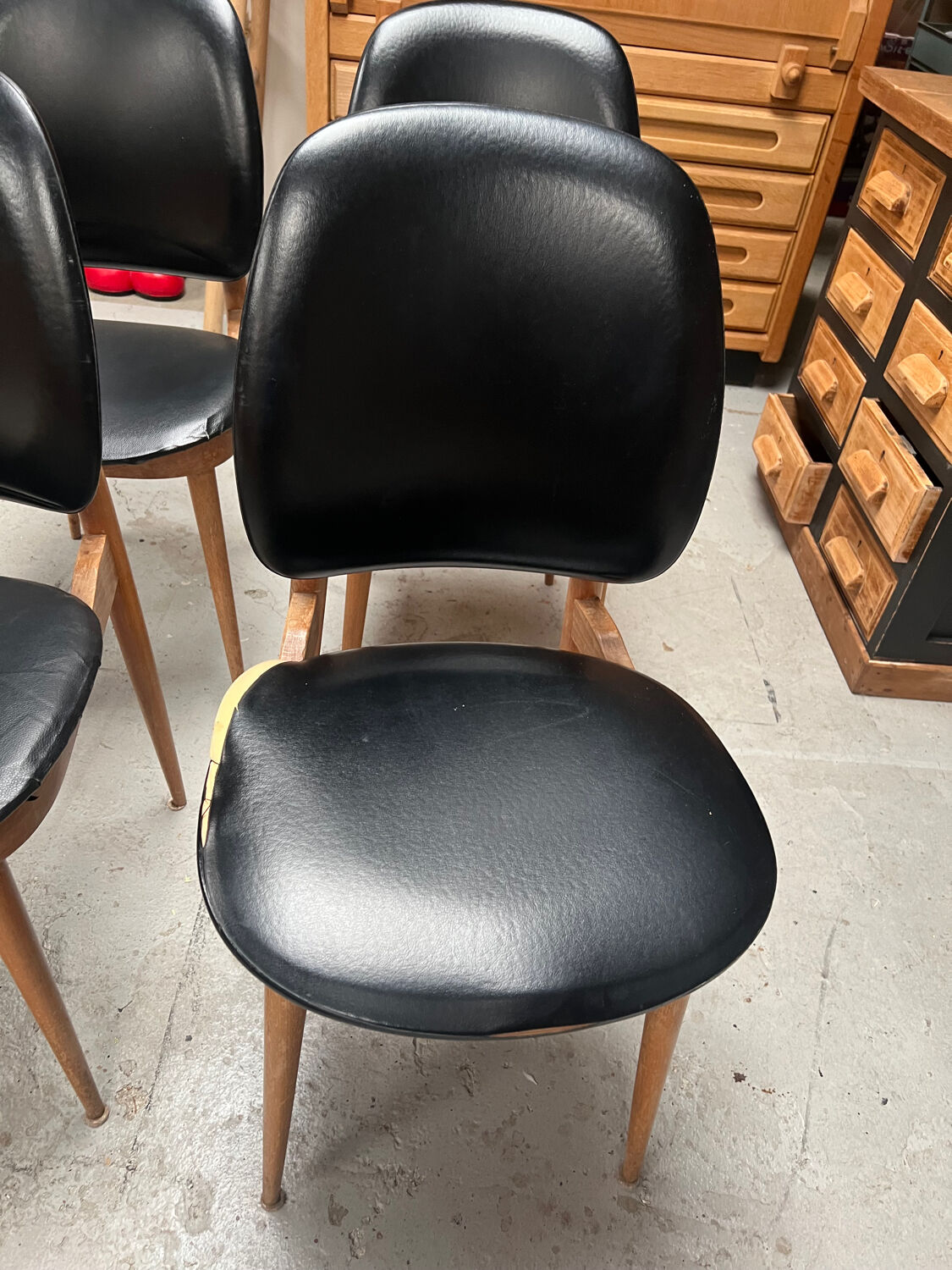 4 Baumann Pegasus model chairs