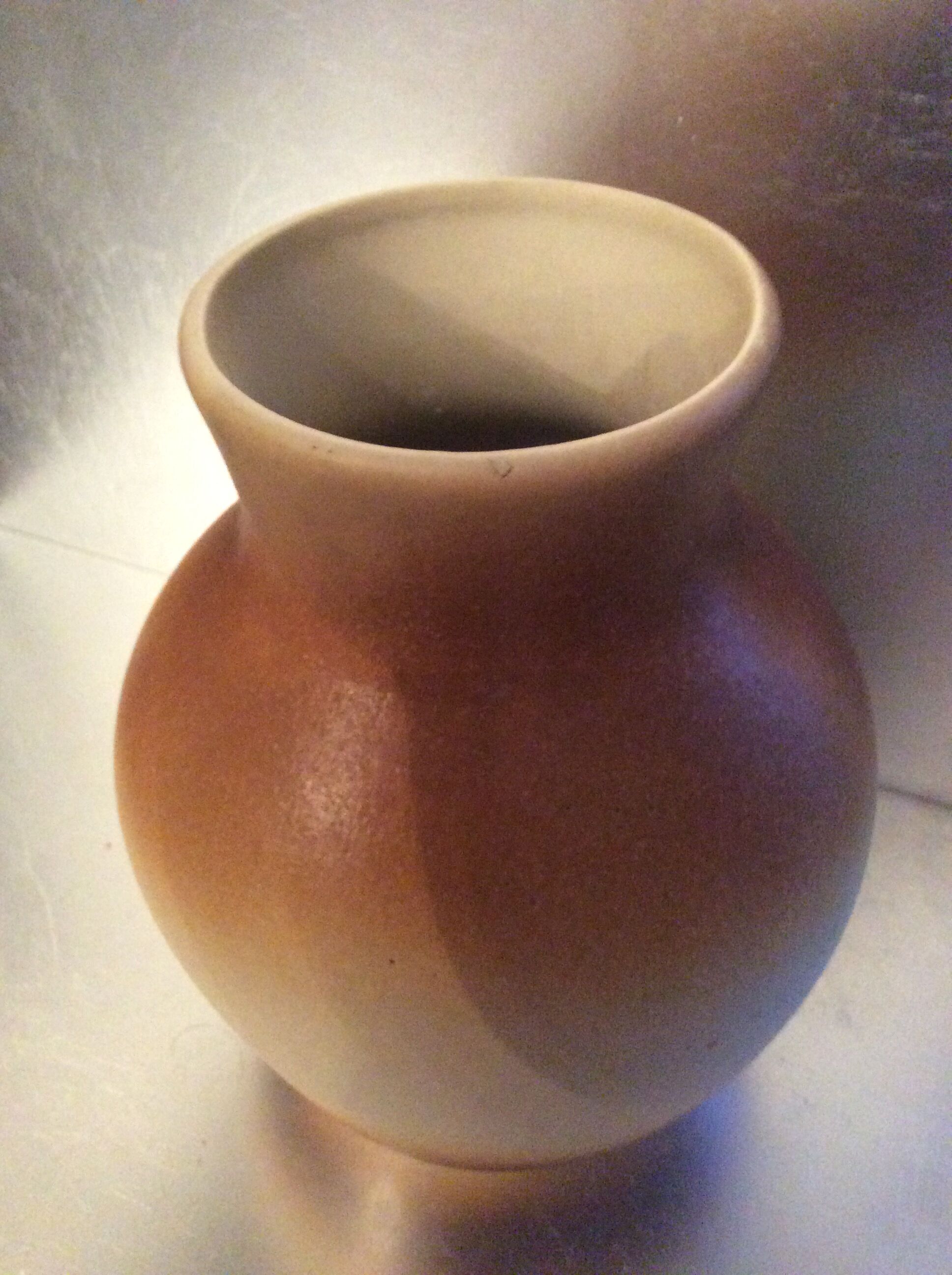 Strehla sandstone vase from the 70s