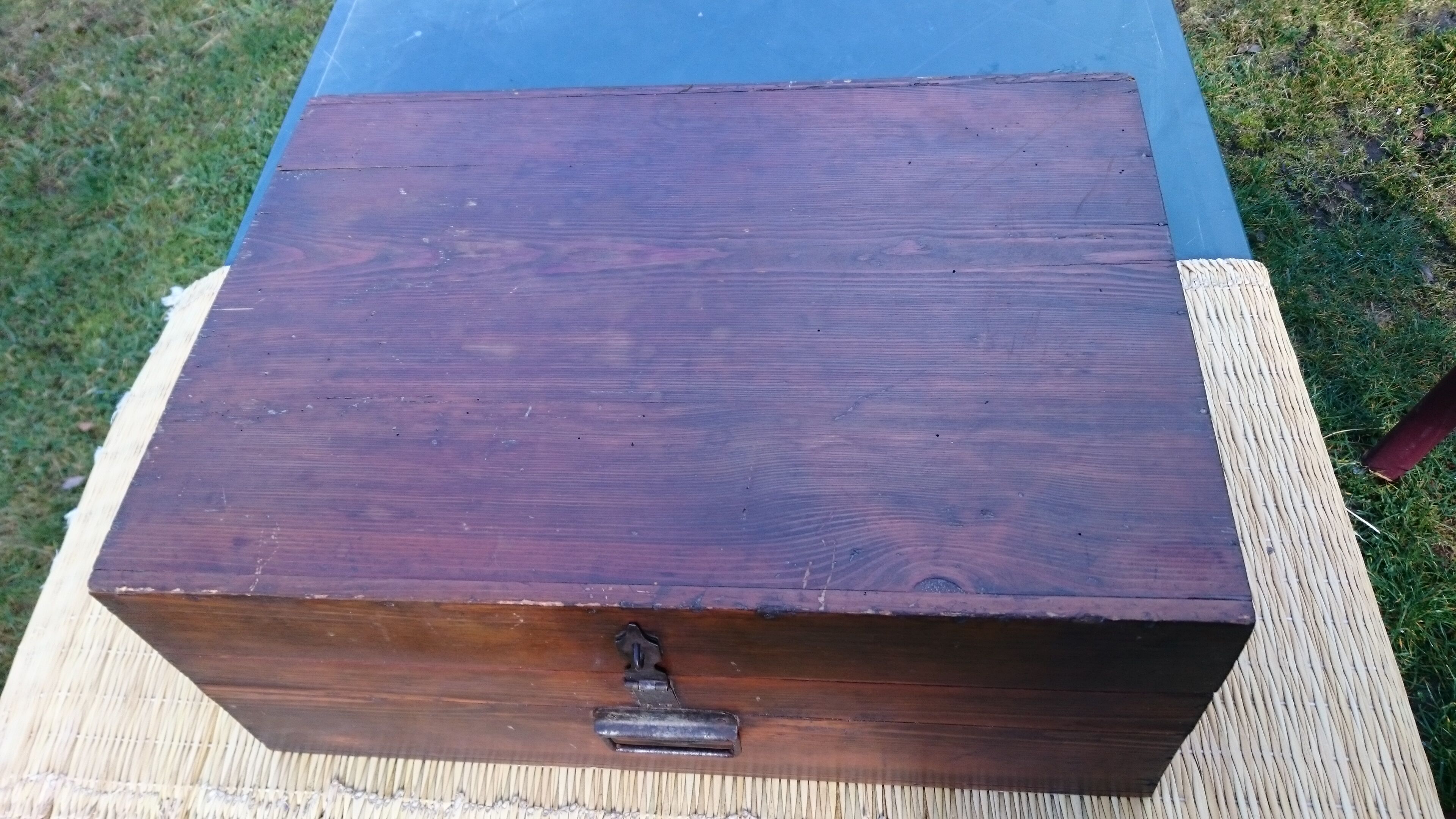 Wooden chest 20th cty