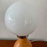 Vintage lamp in wood and opaline