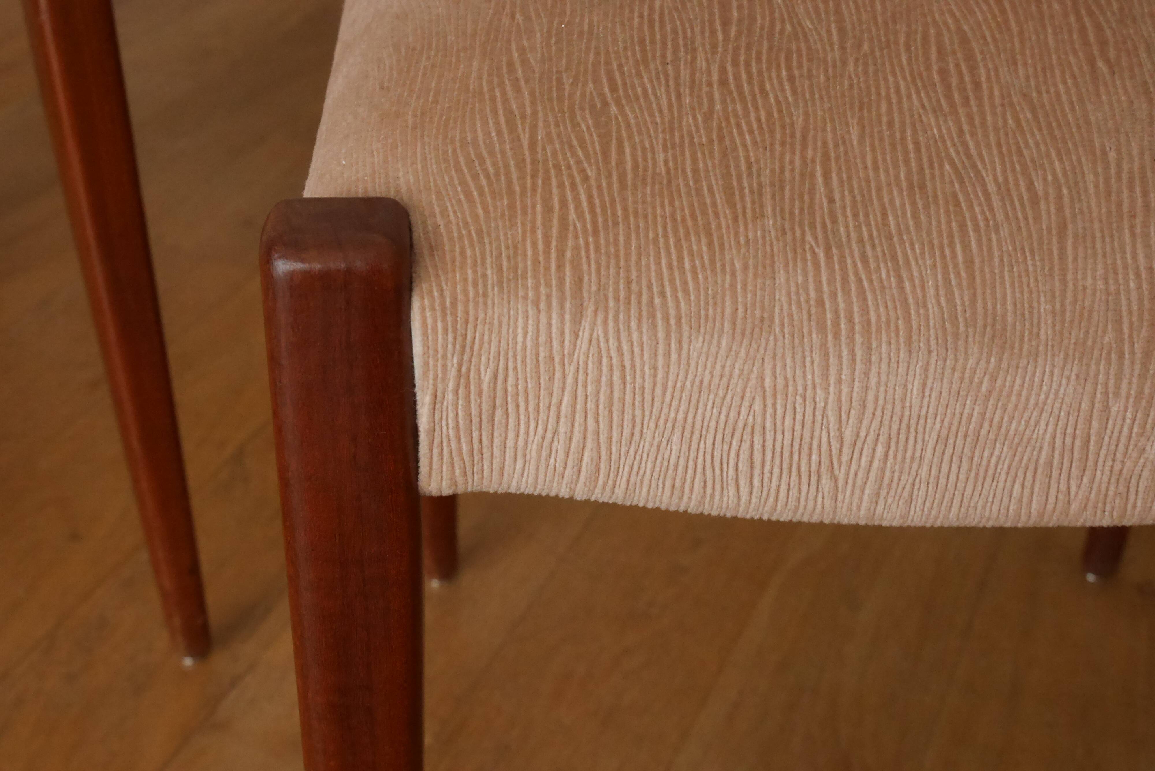 6 candinave teak chairs from the 60s