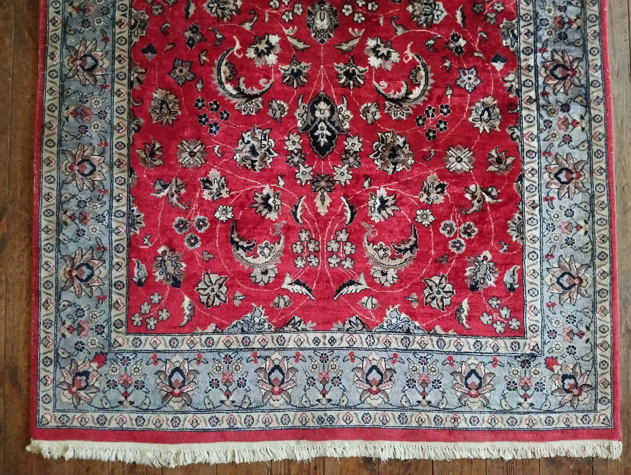 handmade Pakistani Punjab rug 200x126cm