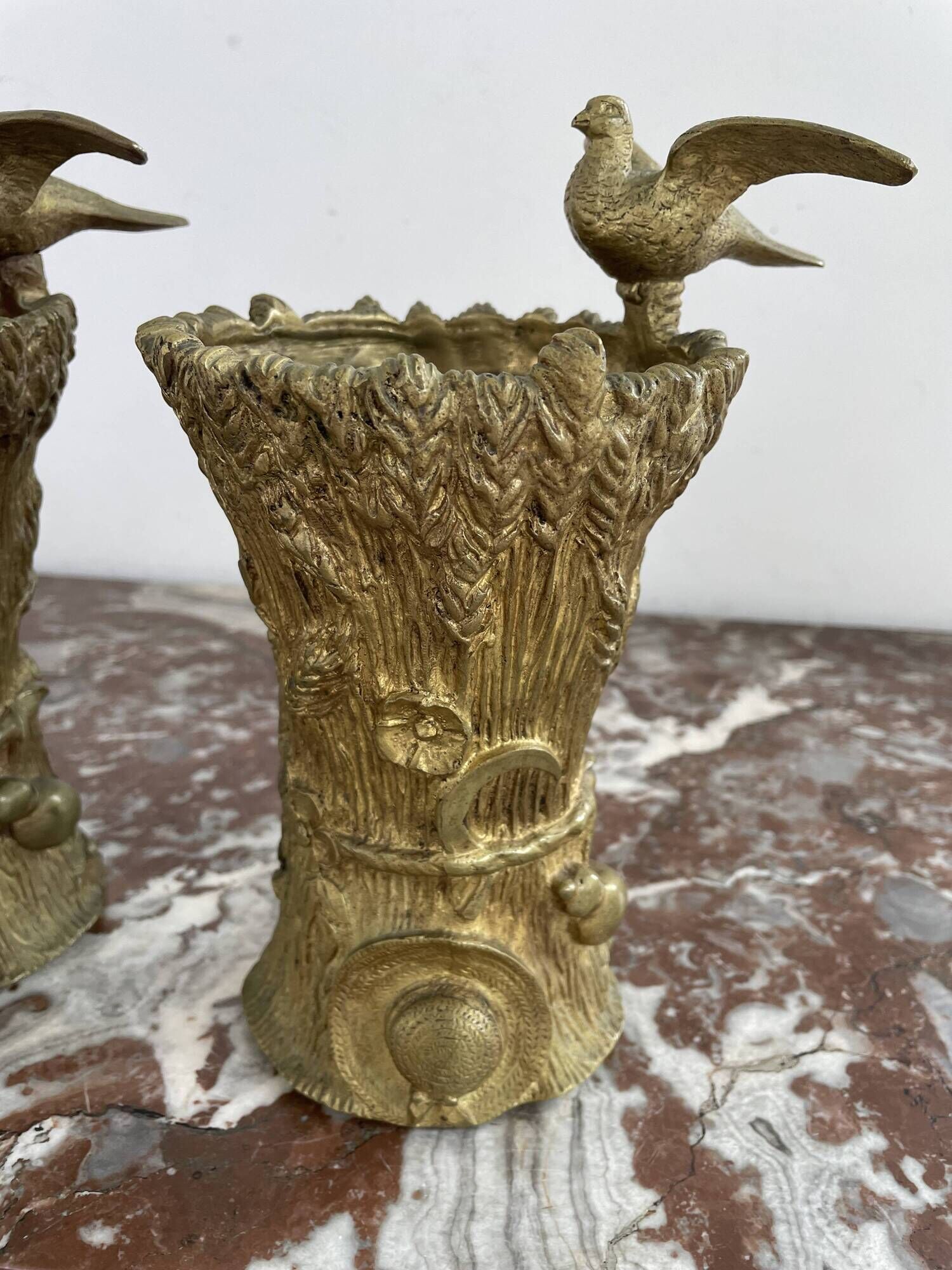Pair of vases, solid bronze, gilded, early 20th century work, dove decoration, sheaf of wheat, art