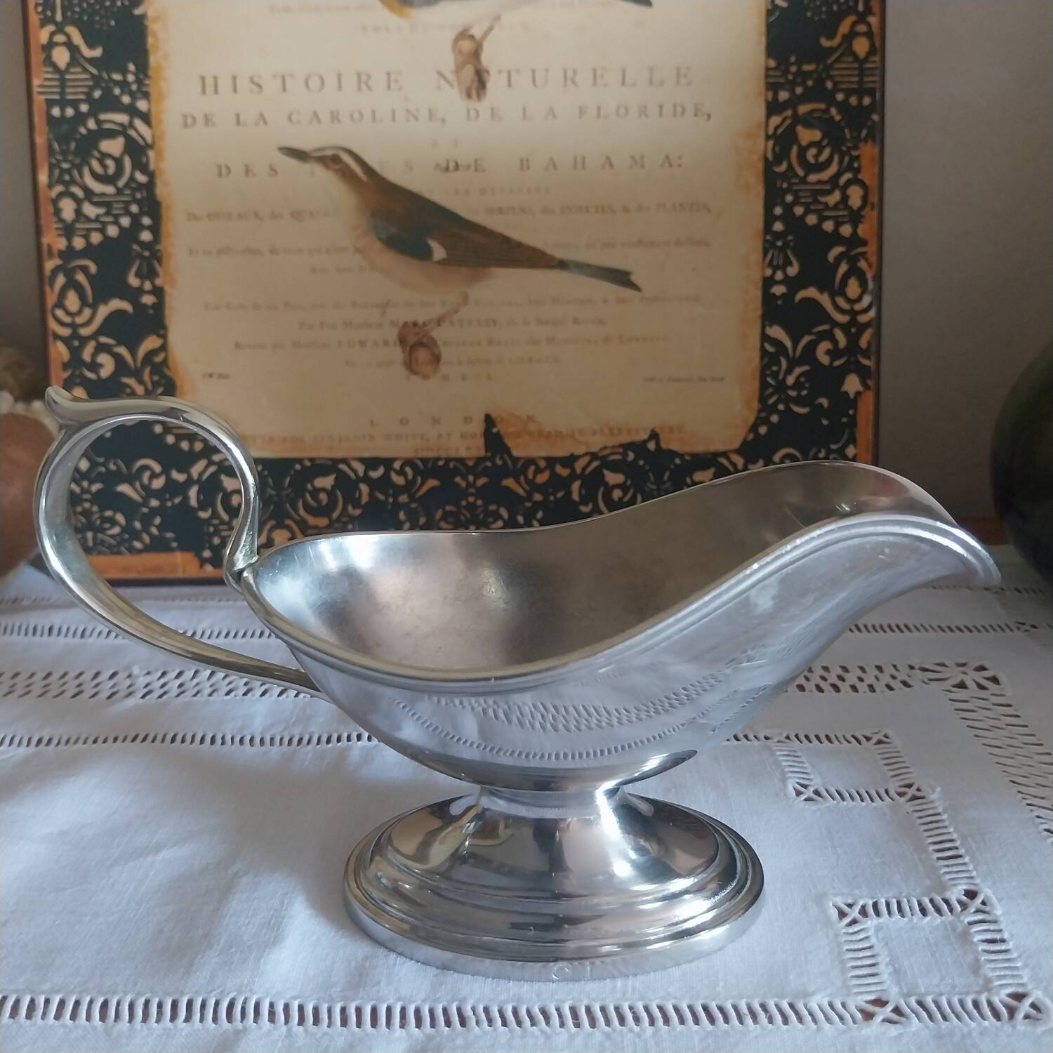 Vintage silver-plated metal sauce boat