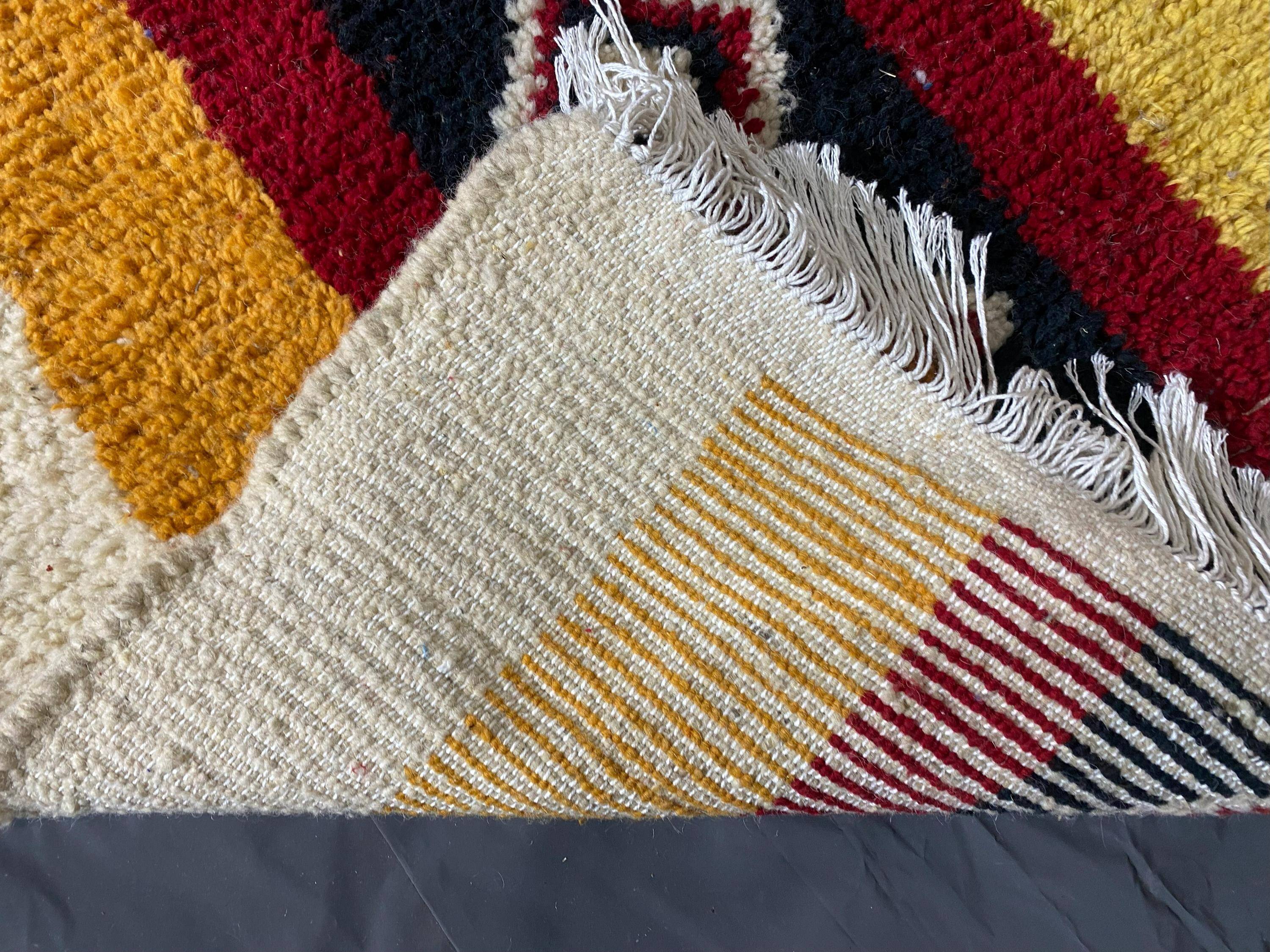 Handmade traditional carpet 250cm x 150cm Moroccan